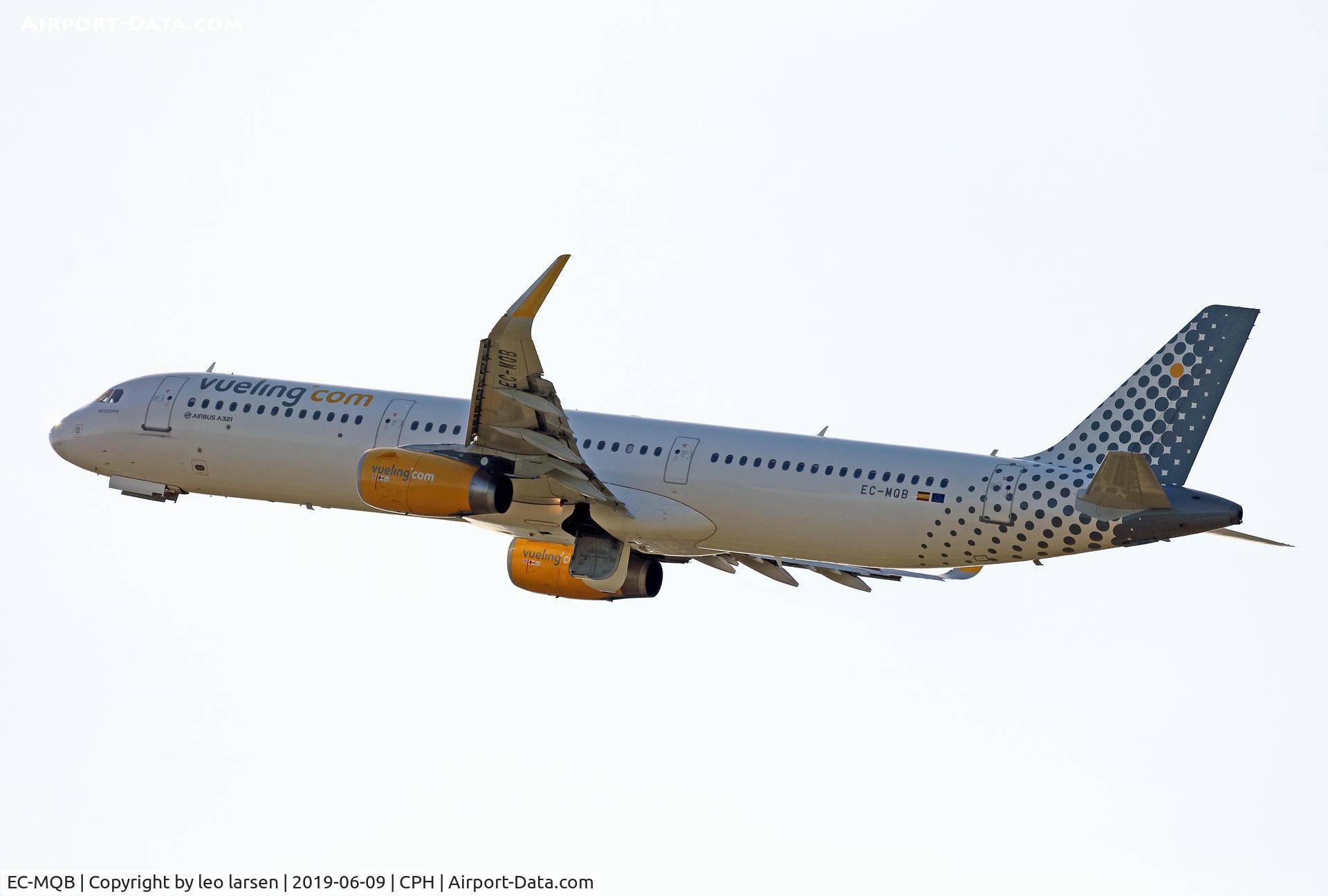 EC-MQB, 2017 Airbus A321-231 C/N 7599, Copenhagen 9.6.2019