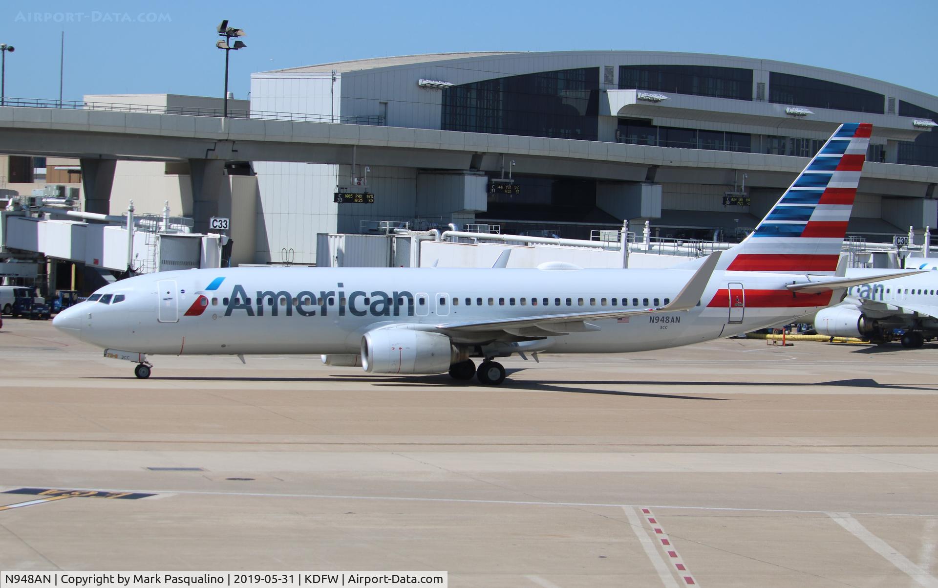 N948AN, 2000 Boeing 737-823 C/N 30086, Boeing 737-823