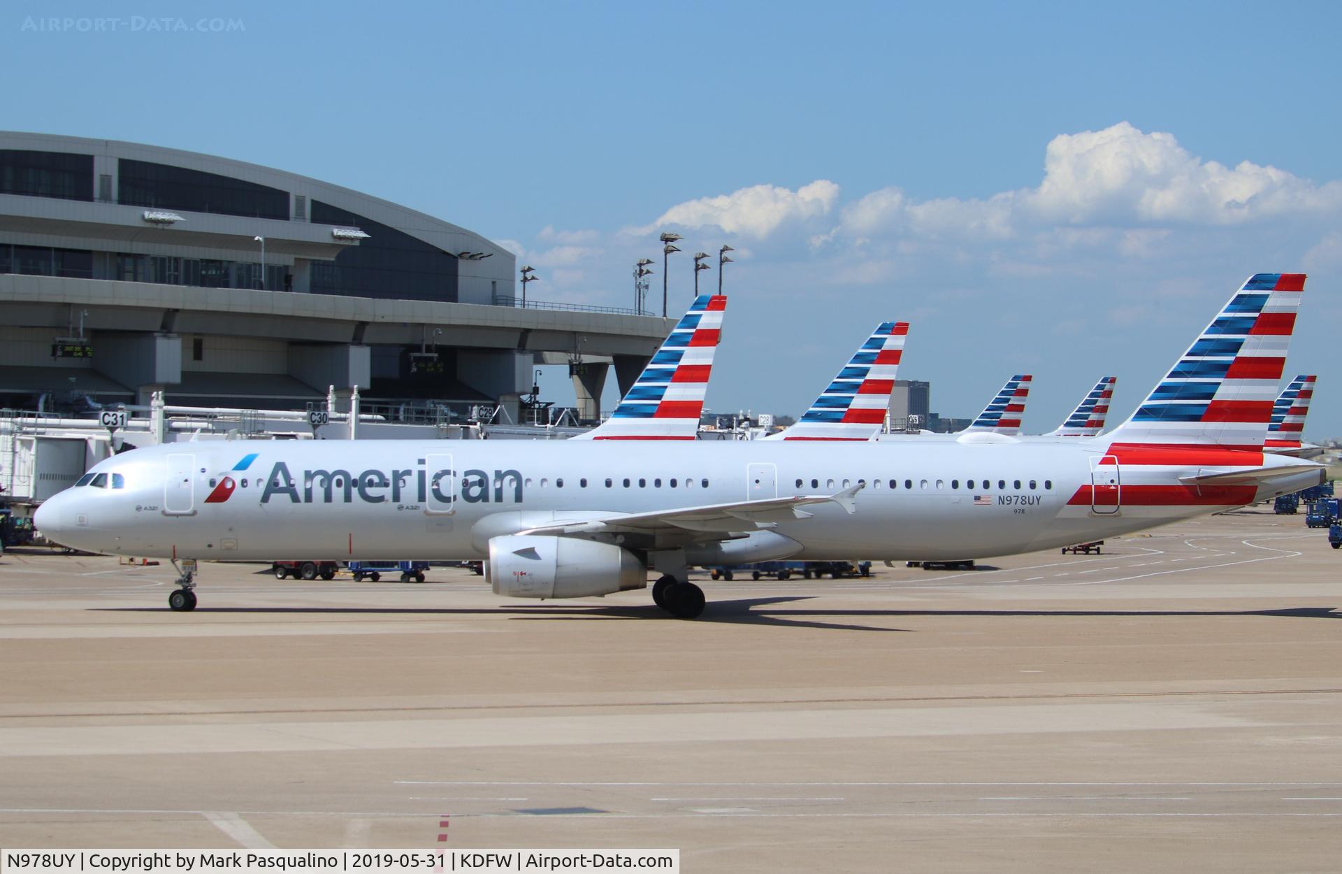 N978UY, 2012 Airbus A321-231 C/N 5422, Airbus A321-231