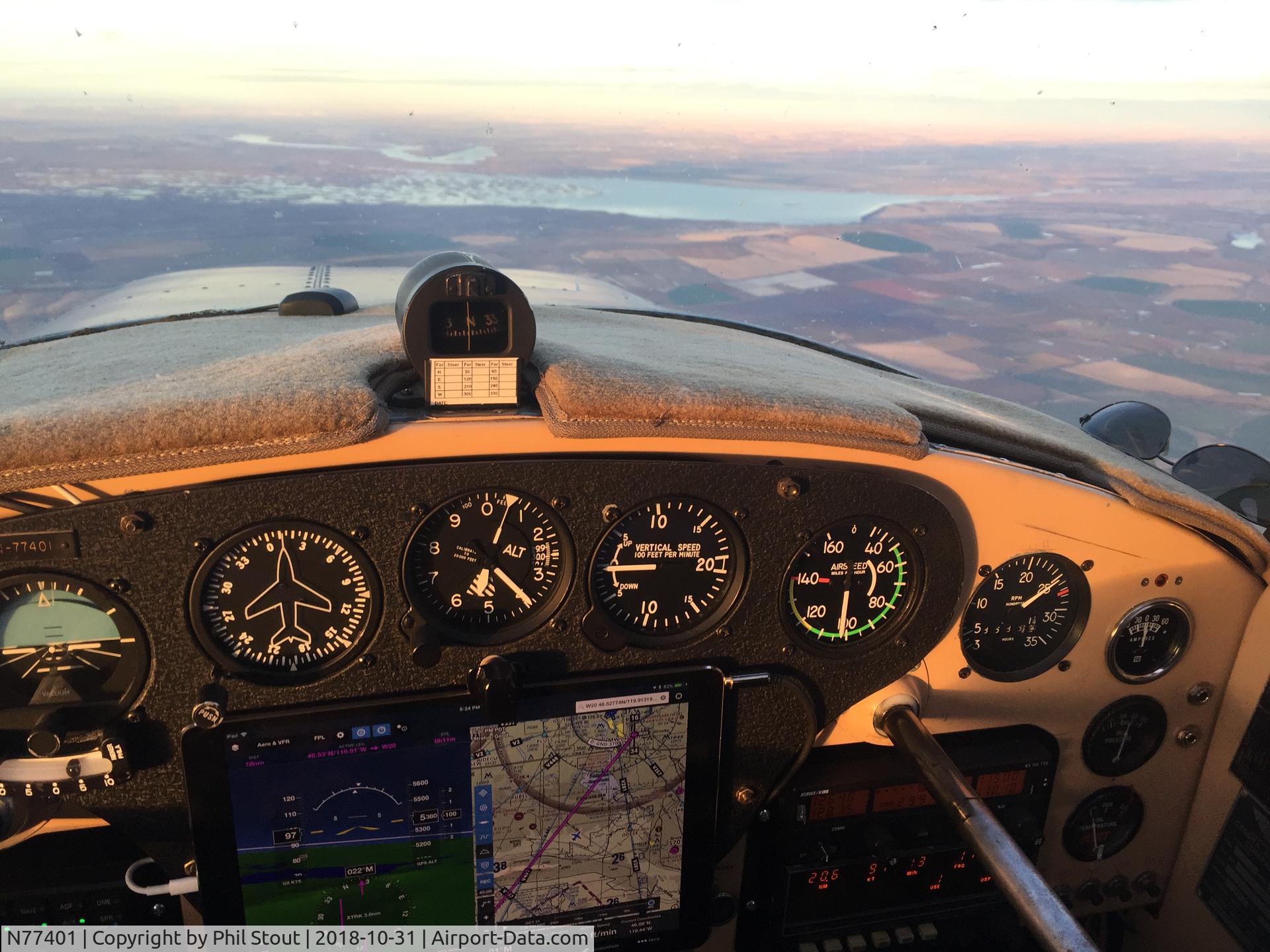 N77401, 1946 Cessna 140 C/N 11842, Flight into Moses Lake WA.