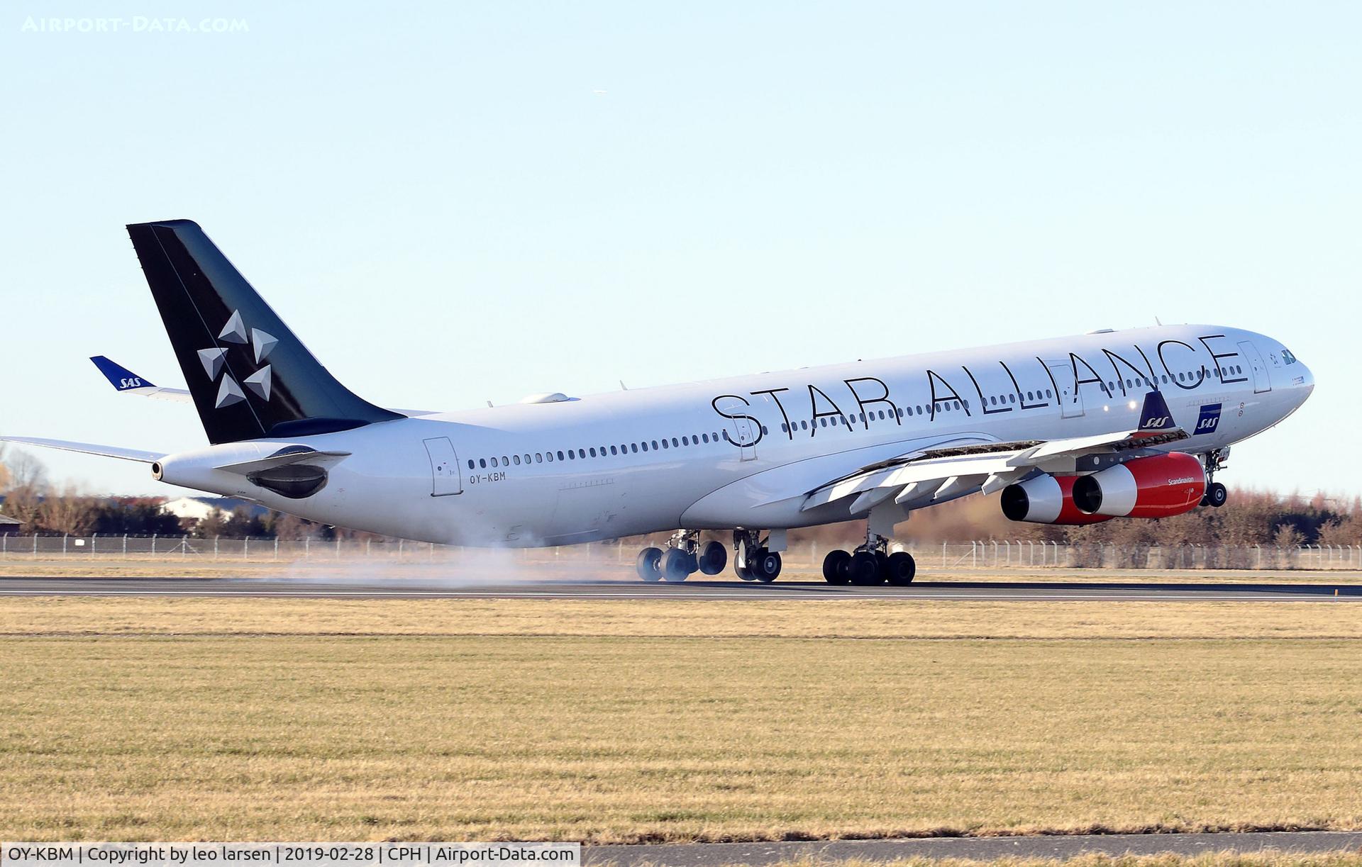 OY-KBM, 2002 Airbus A340-313X C/N 450, Copenhagen 28.4.2019