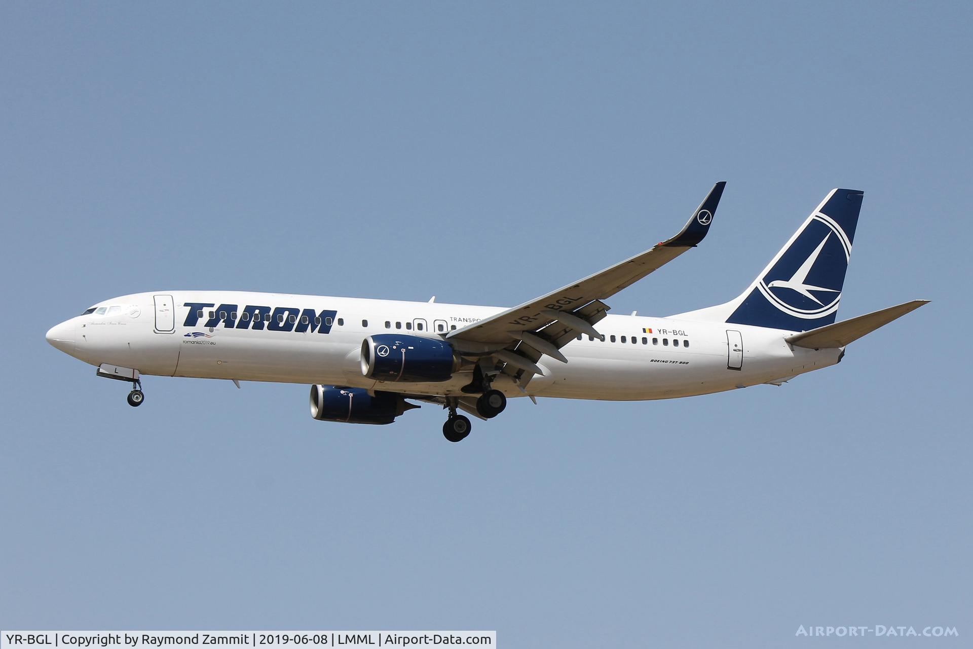 YR-BGL, 2013 Boeing 737-8H6 C/N 40145, B737-800 YR-BGL Tarom