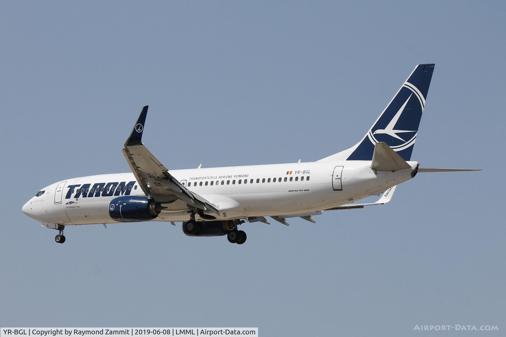 YR-BGL, 2013 Boeing 737-8H6 C/N 40145, B737-800 YR-BGL Tarom