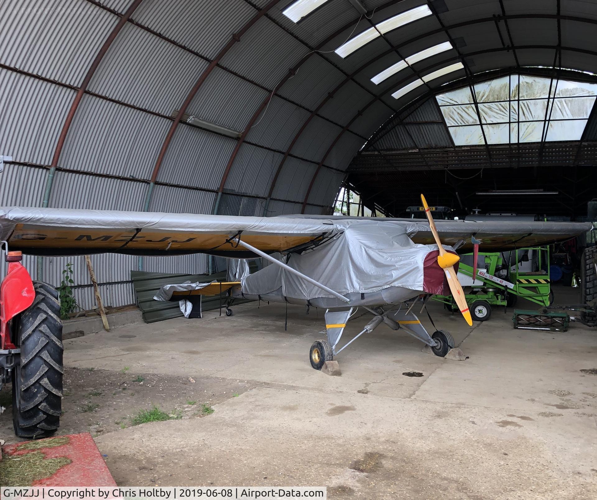 G-MZJJ, 1998 Murphy Maverick C/N PFA 259-13016, Covered and hangared at Monewden Airfield, Woodbridge in Suffolk