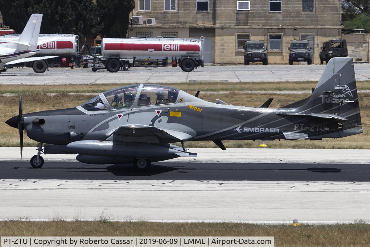 PT-ZTU, Embraer Emb-314 Super Tucano C/N 31400232, Ruwnay 13 Backtrack
