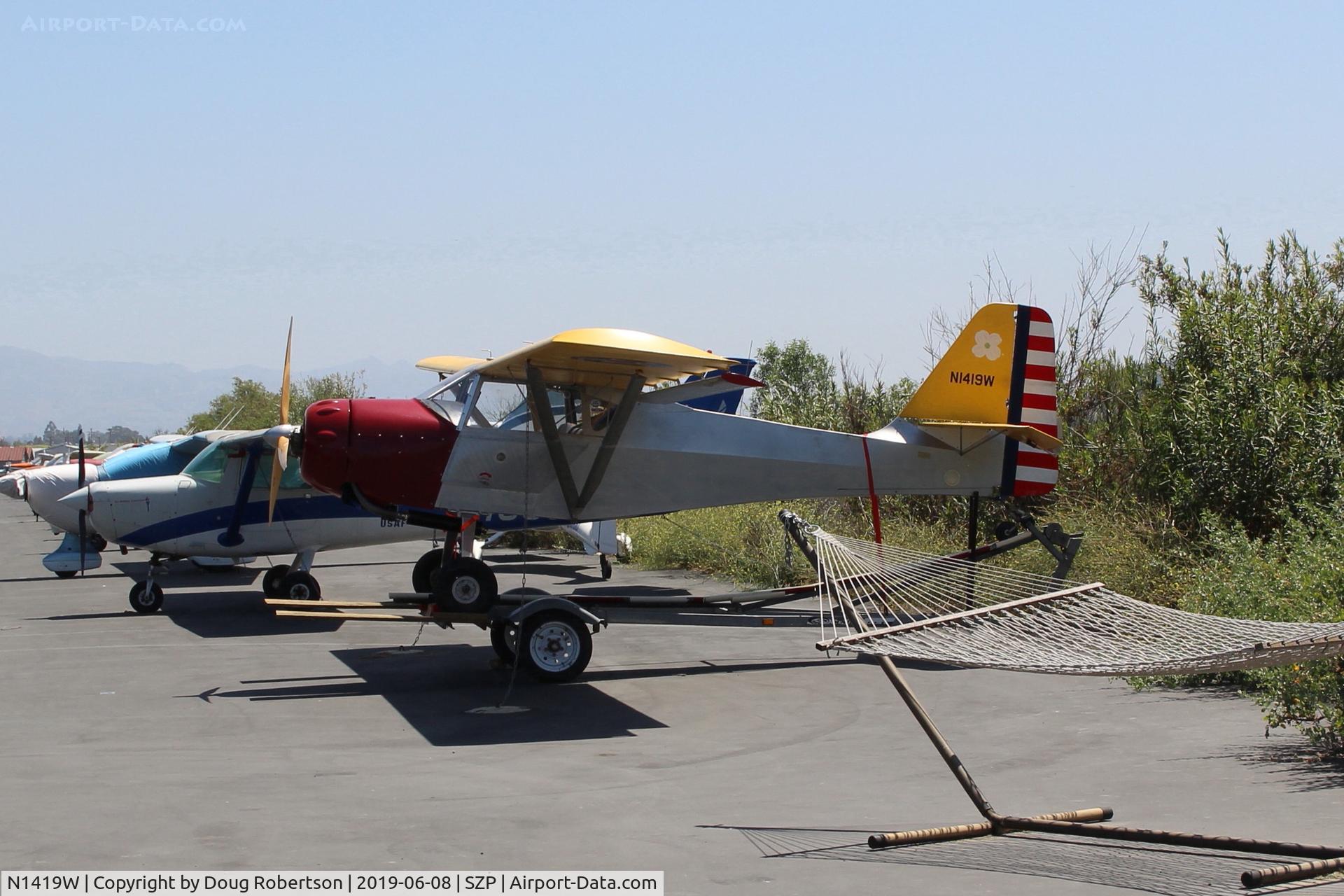 N1419W, Skystar Kitfox Model 4-1200 (Classic 4) C/N C97090208, SKYSTAR KITFOX Model 4-1200 (Classic 4), arrival not unloaded yet