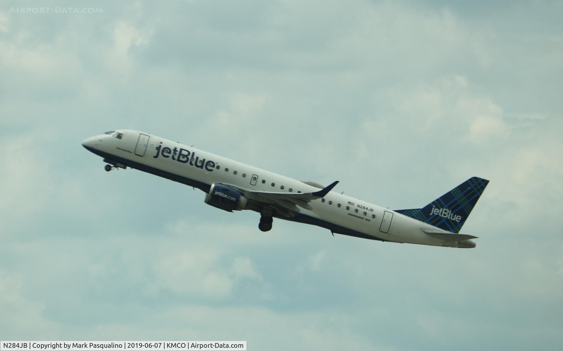 N284JB, 2008 Embraer 190AR (ERJ-190-100IGW) C/N 19000144, ERJ-190-100IGW
