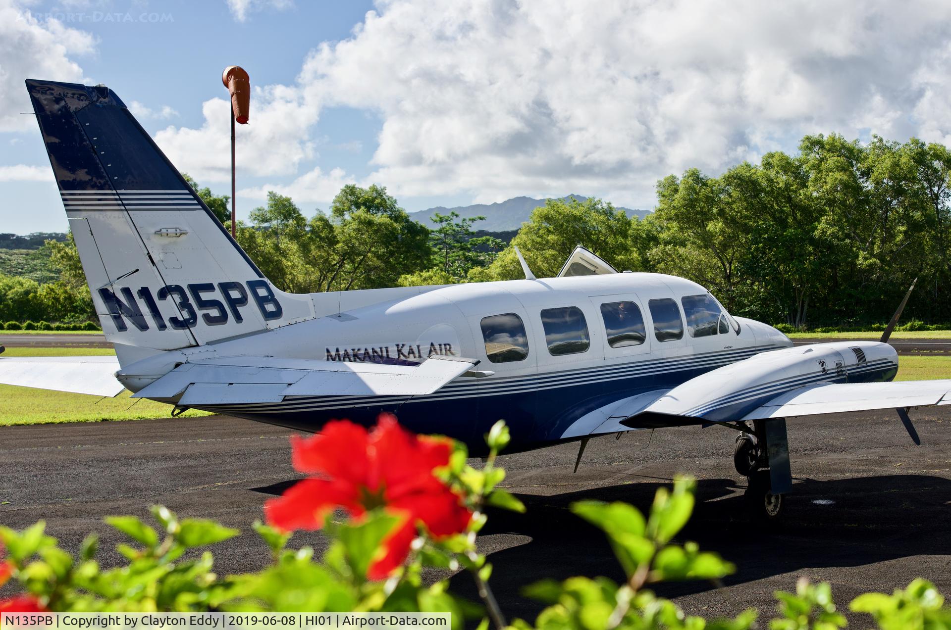 N135PB, 1979 Piper PA-31-350 Chieftain C/N 31-7952035, Makani Kai Air HPV (HI01) 2019.