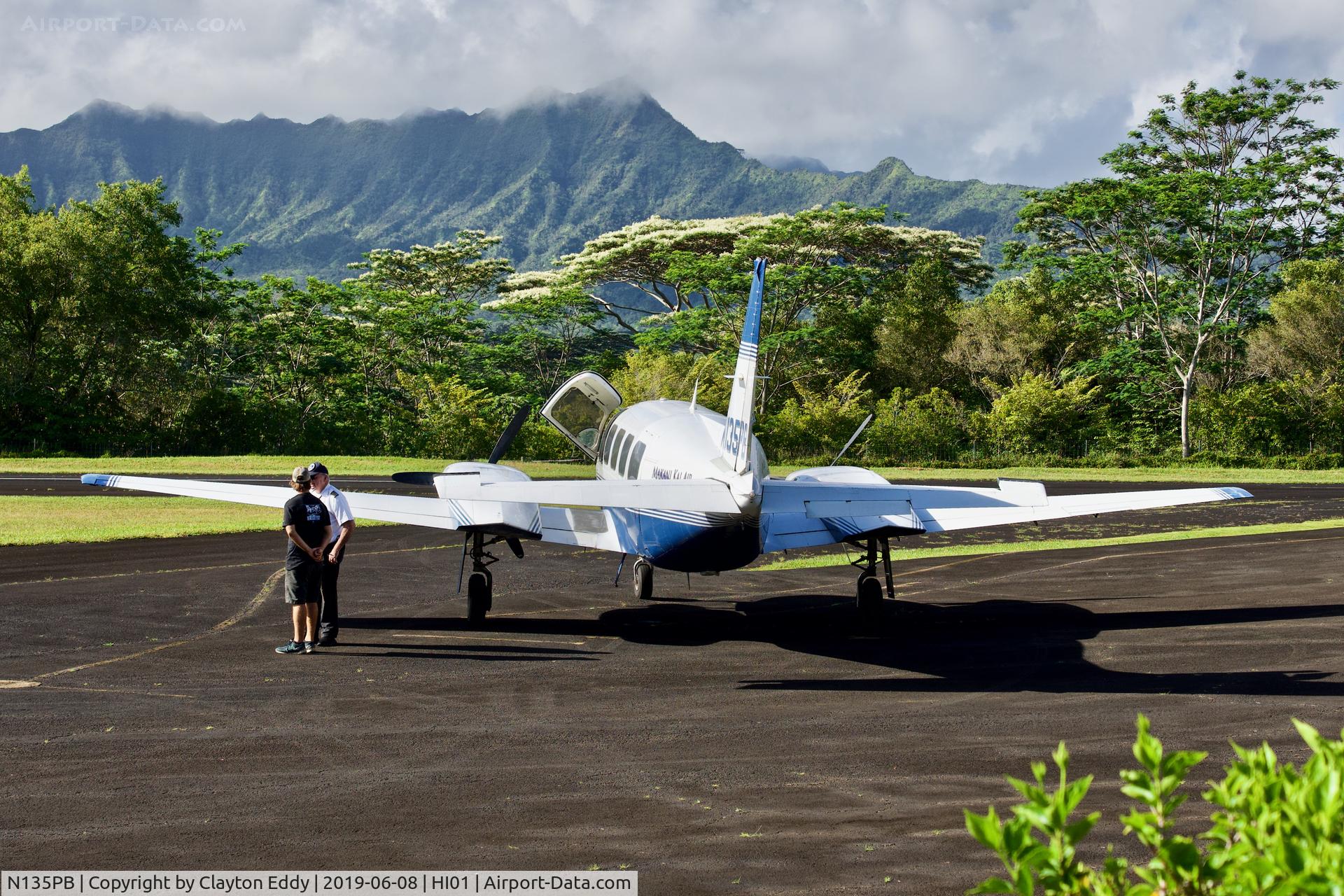 N135PB, 1979 Piper PA-31-350 Chieftain C/N 31-7952035, Makani Kai Air HI01 (HPV) 2019.