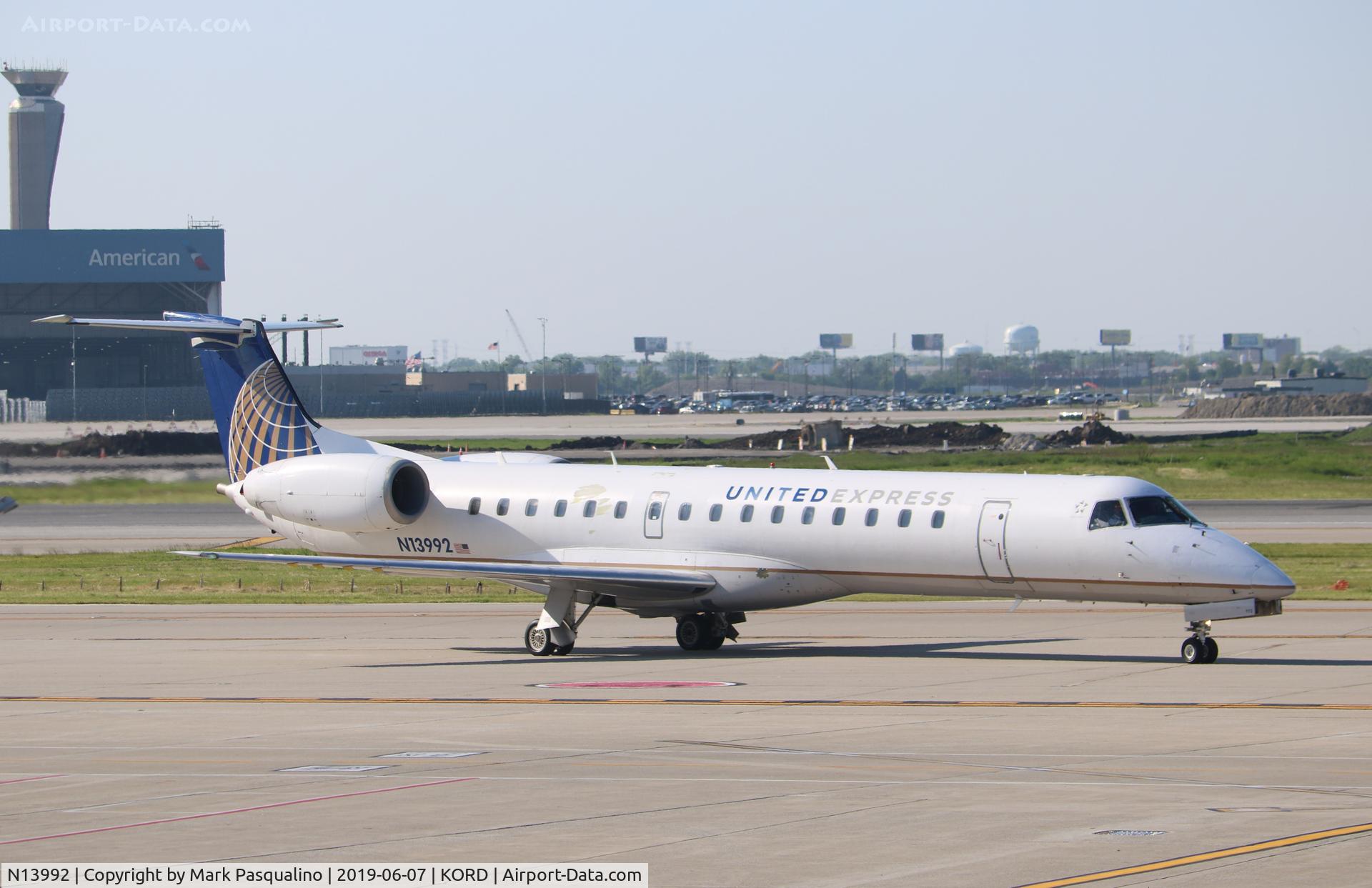 N13992, 2000 Embraer EMB-145LR C/N 145284, EMB-145LR