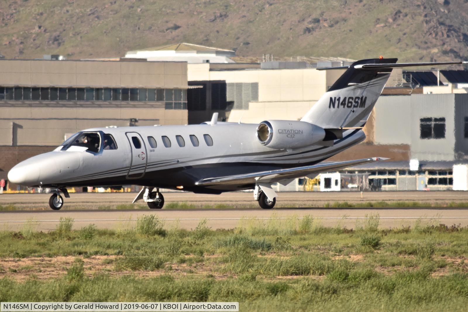 N146SM, 2003 Cessna 525A C/N 525A0154, Landing roll out on RWY 28L.
