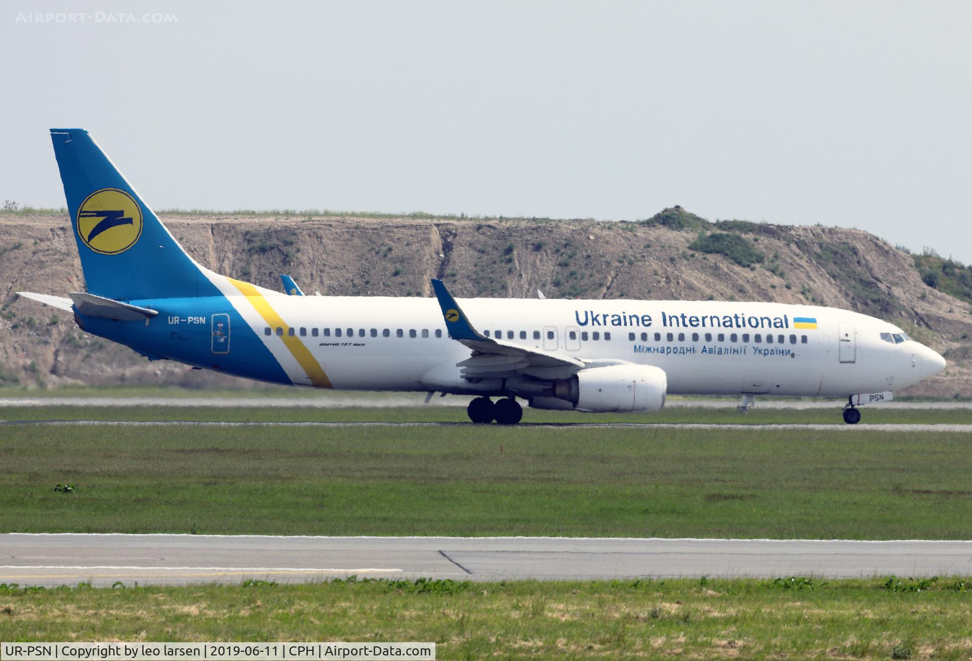 UR-PSN, 1999 Boeing 737-86N C/N 28614, Copenhagen 11.6.2019
