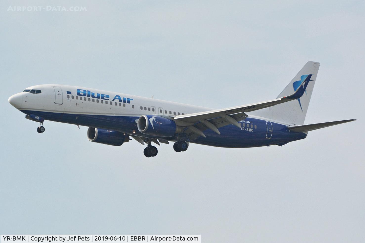 YR-BMK, 2010 Boeing 737-82R C/N 40876, Landing at Brussels.