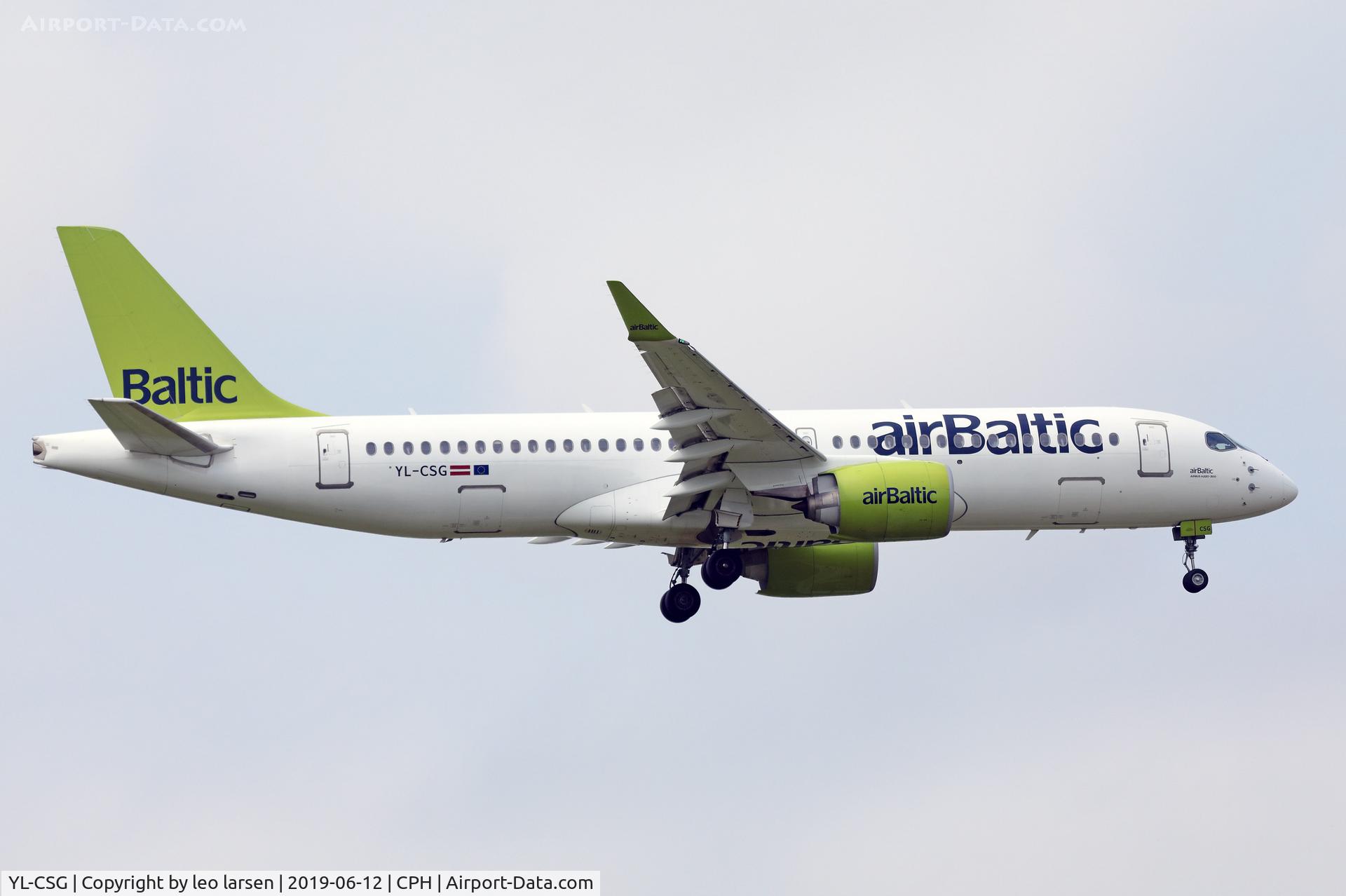 YL-CSG, 2017 Bombardier CSeries CS300 (BD-500-1A11) C/N 55009, Copenhagen 12.6.2019
