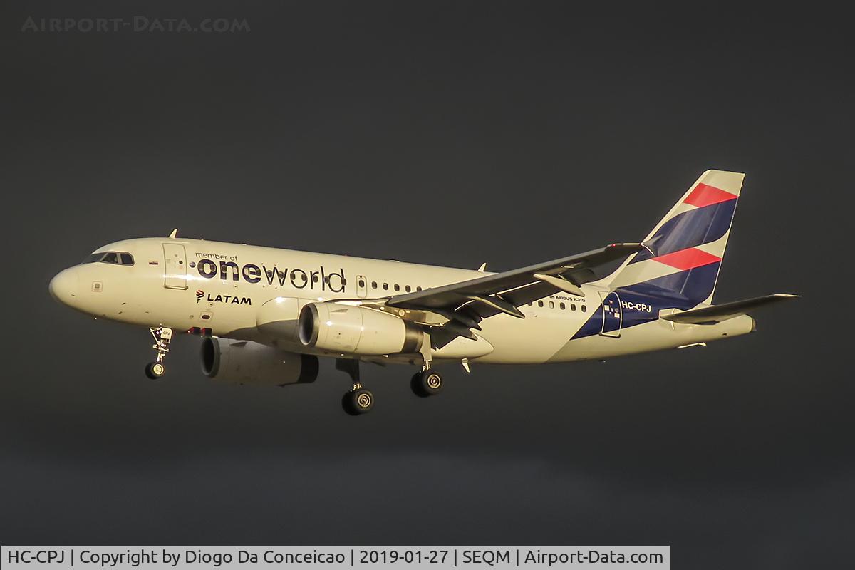 HC-CPJ, 2008 Airbus A319-132 C/N 3671, Sunset arrival runway 36. OneWorld livery on Latam Ecuador A319.