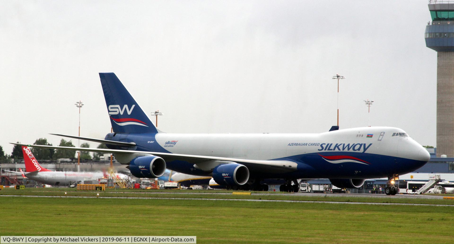 VQ-BWY, 2015 Boeing 747-83QF C/N 60120, Taxying with the Williams F1 Cars to DHL Ramp