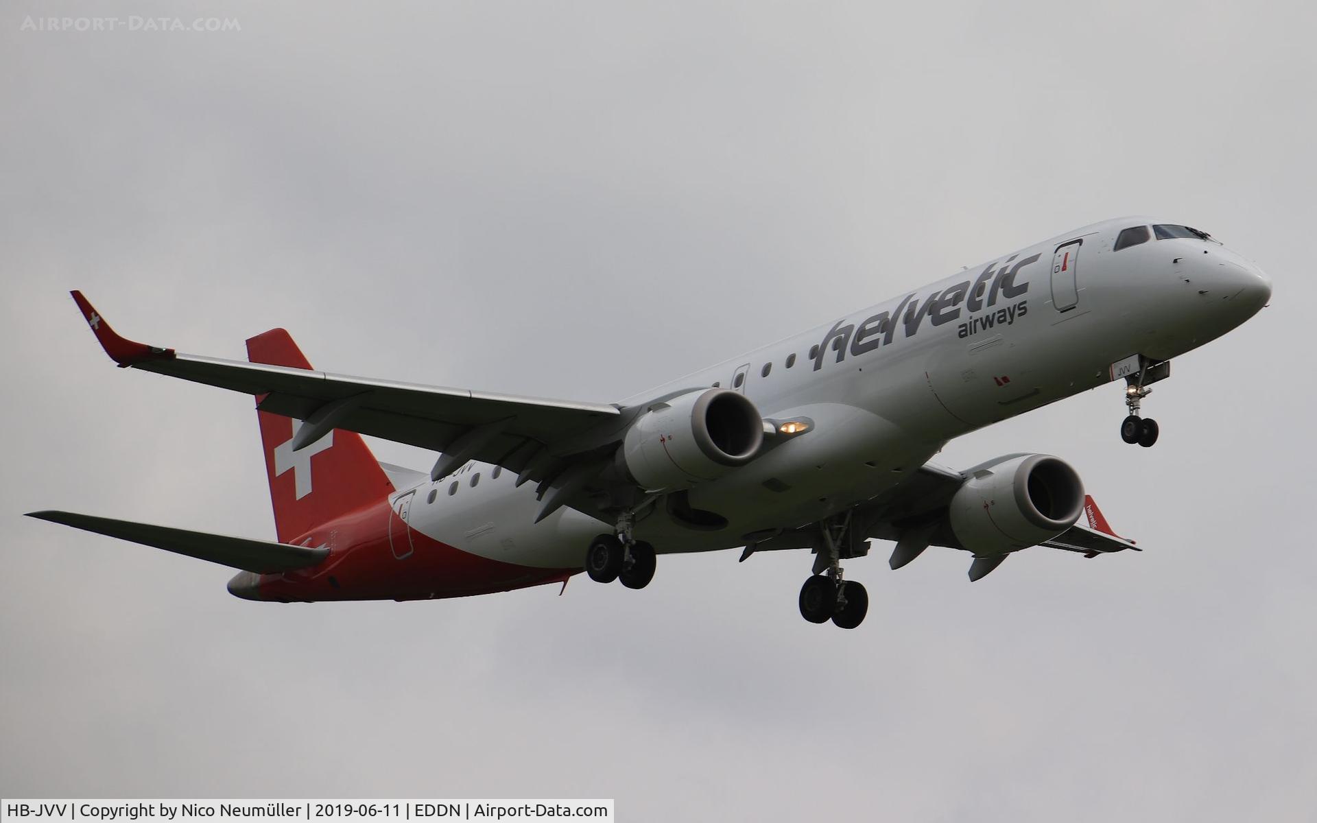 HB-JVV, 2007 Embraer 190AR (ERJ-190-100IGW) C/N 19000071, Embraer ERJ-190 is landig in NUE