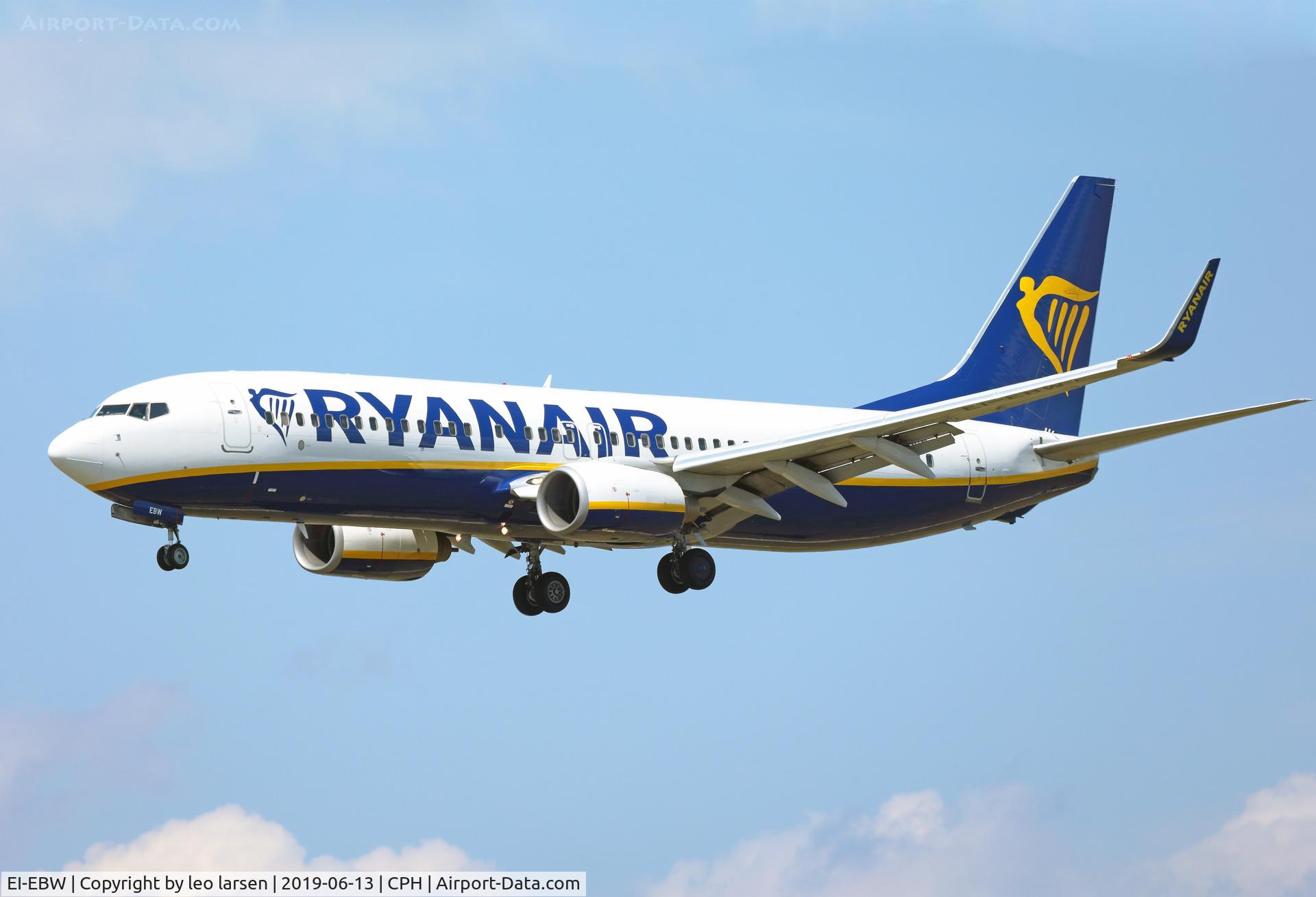 EI-EBW, 2009 Boeing 737-8AS C/N 35010, Copenhagen 13.6.2019