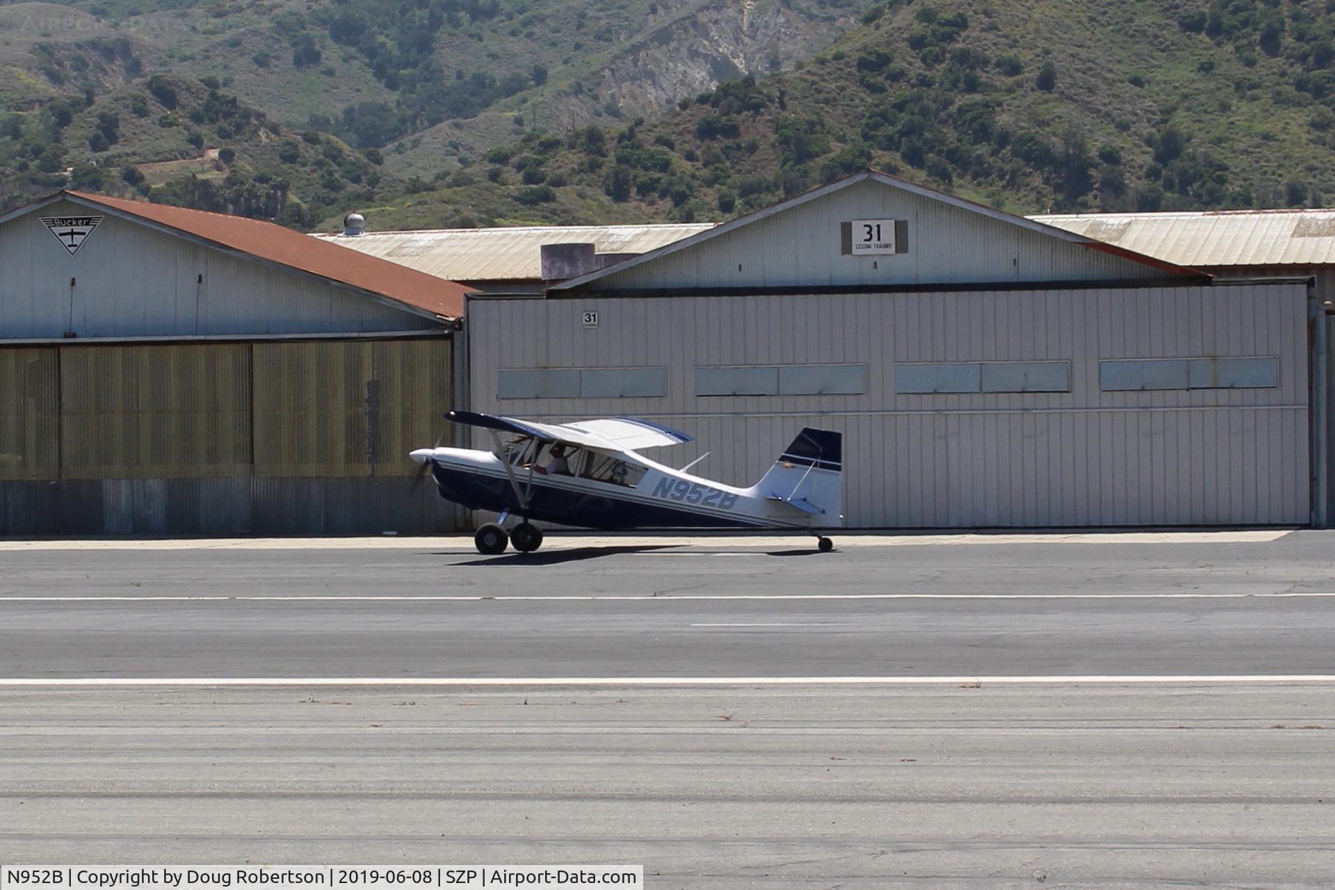 N952B, 2006 American Champion 7GCBC C/N 1408-2006, 2006 American Champion 7GCBC HIGH COUNTRY EXPLORER, Superior O-360-A3 A2 180 Hp, taxi