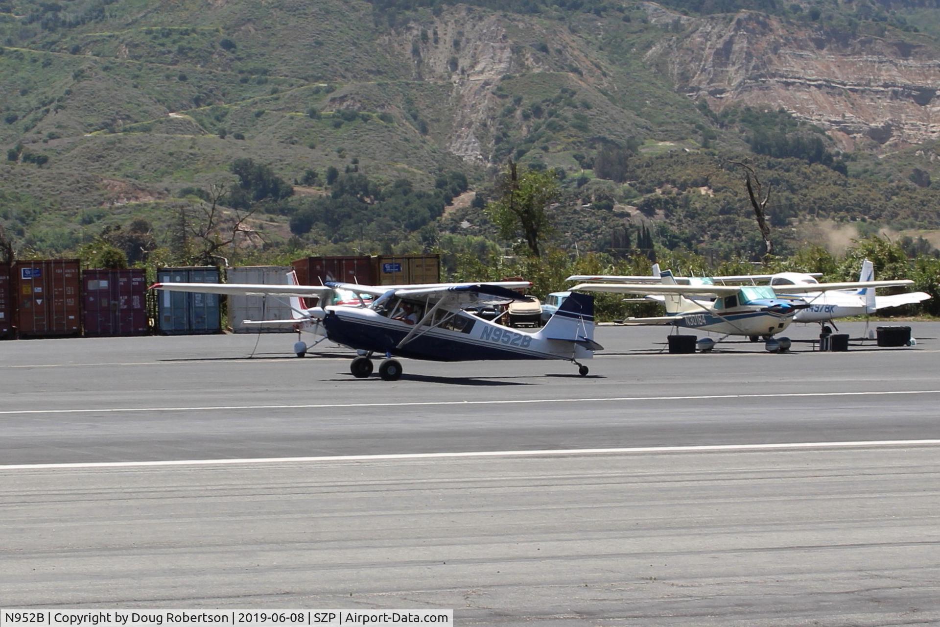 N952B, 2006 American Champion 7GCBC C/N 1408-2006, 2006 American Champion 7GCBC HIGH COUNTRY EXPLORER, Superior O-360-A3 A2 180 Hp, taxi to Rwy 22 from far side of runway