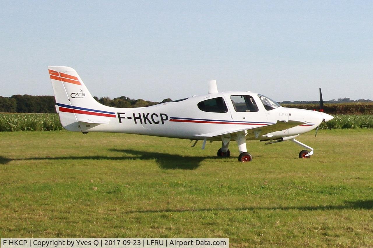 F-HKCP, 2012 Cirrus SR20 C/N 2196, Cirrus SR20, Static display, Morlaix-Ploujean airport (LFRU-MXN) Air show 2017