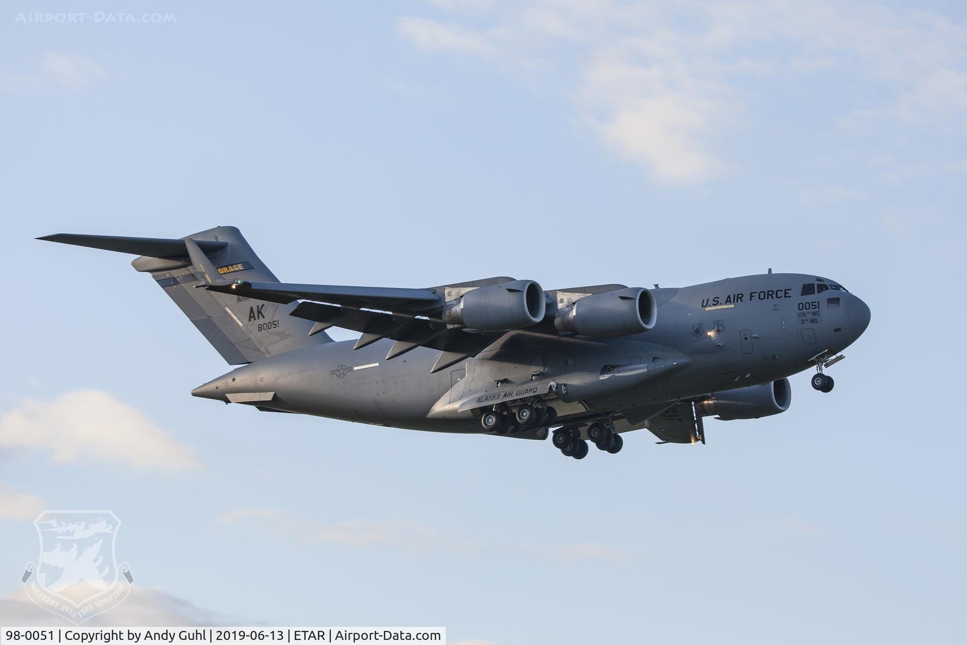 98-0051, 1999 Boeing C-17A Globemaster III C/N 50055/P-51, Boeing C-17A Globemaster III