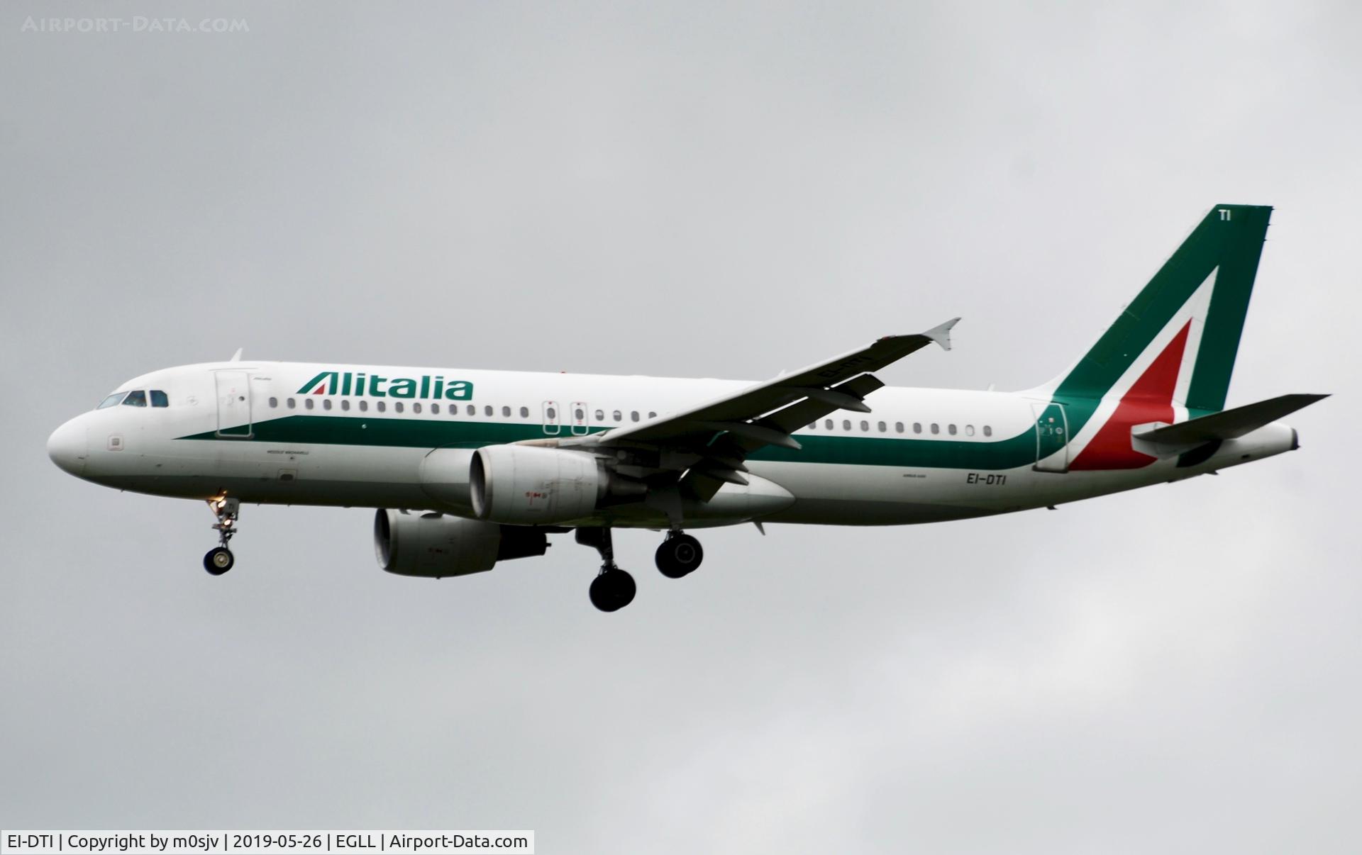 EI-DTI, 2009 Airbus A320-216 C/N 3976, Taken from various locations around the 27L/R landing zones