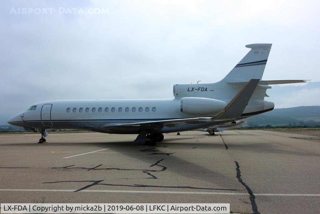 LX-FDA, 2012 Dassault Falcon 7X C/N 182, Parked