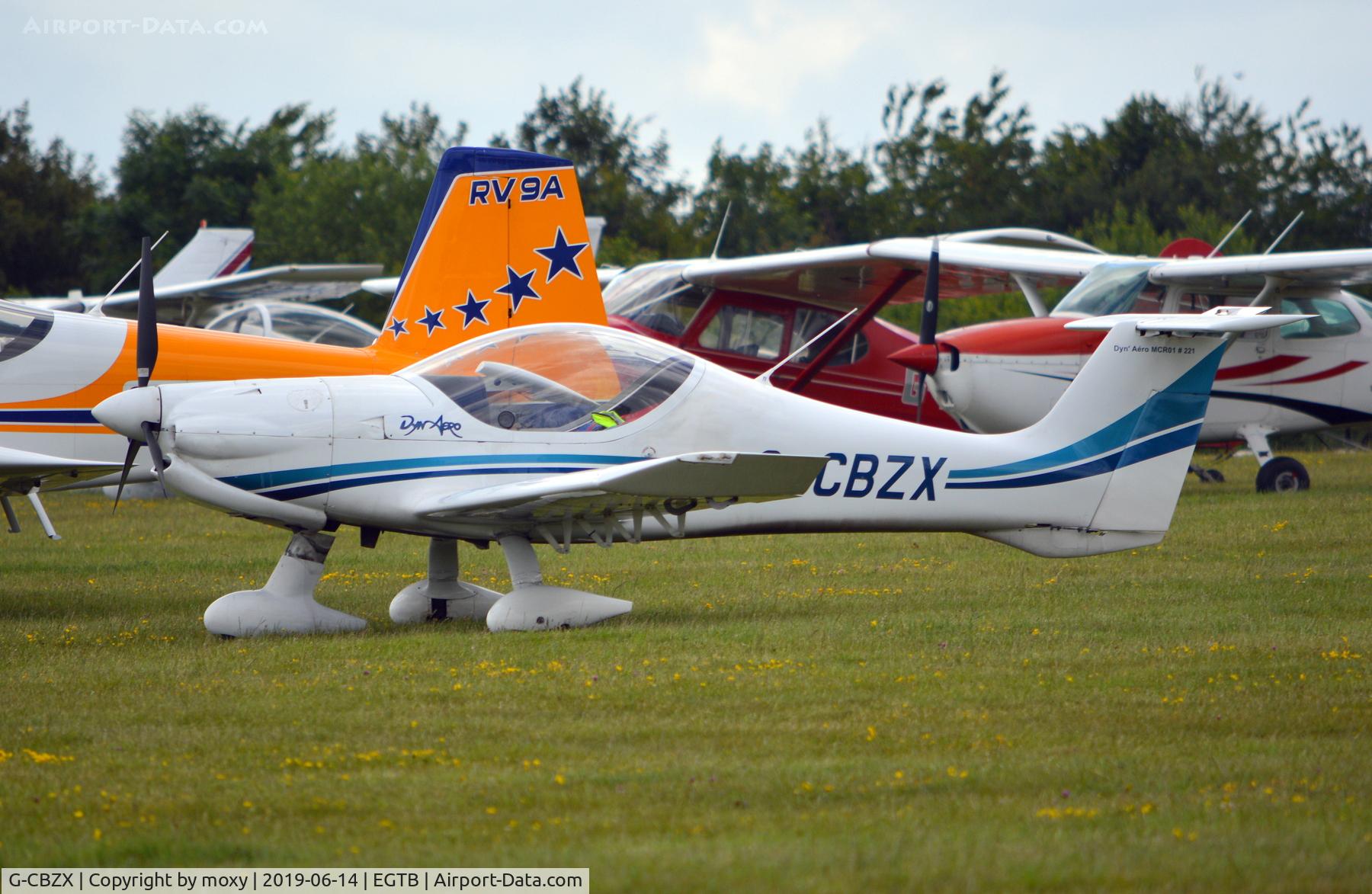 G-CBZX, 2005 Dyn'Aero MCR-01 ULC Banbi C/N PFA 301B-13957, Dyn'Aero MCR-01 ULC at Wycombe Air Park.