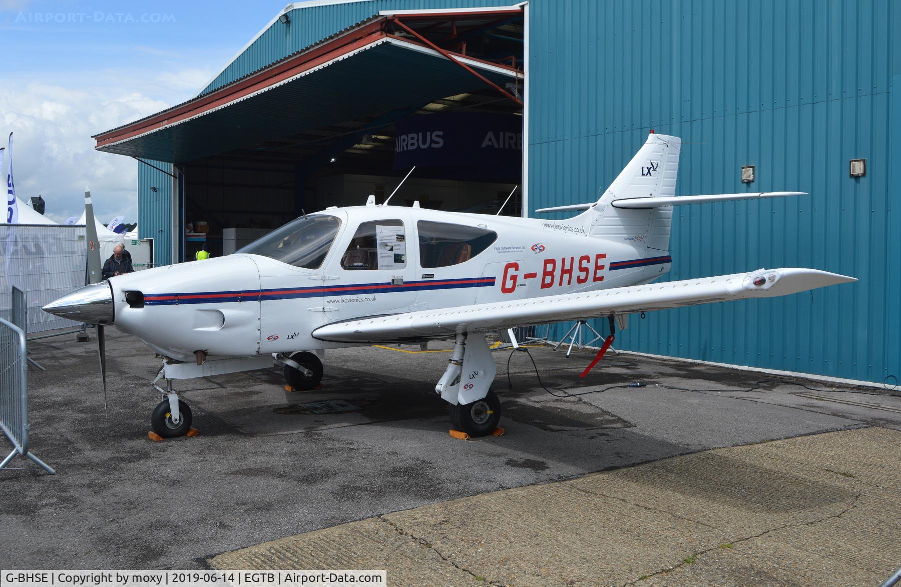 G-BHSE, 1976 Rockwell Commander 114 C/N 14161, Rockwell Commander 114 at Wycombe Air Park. Ex N4831W