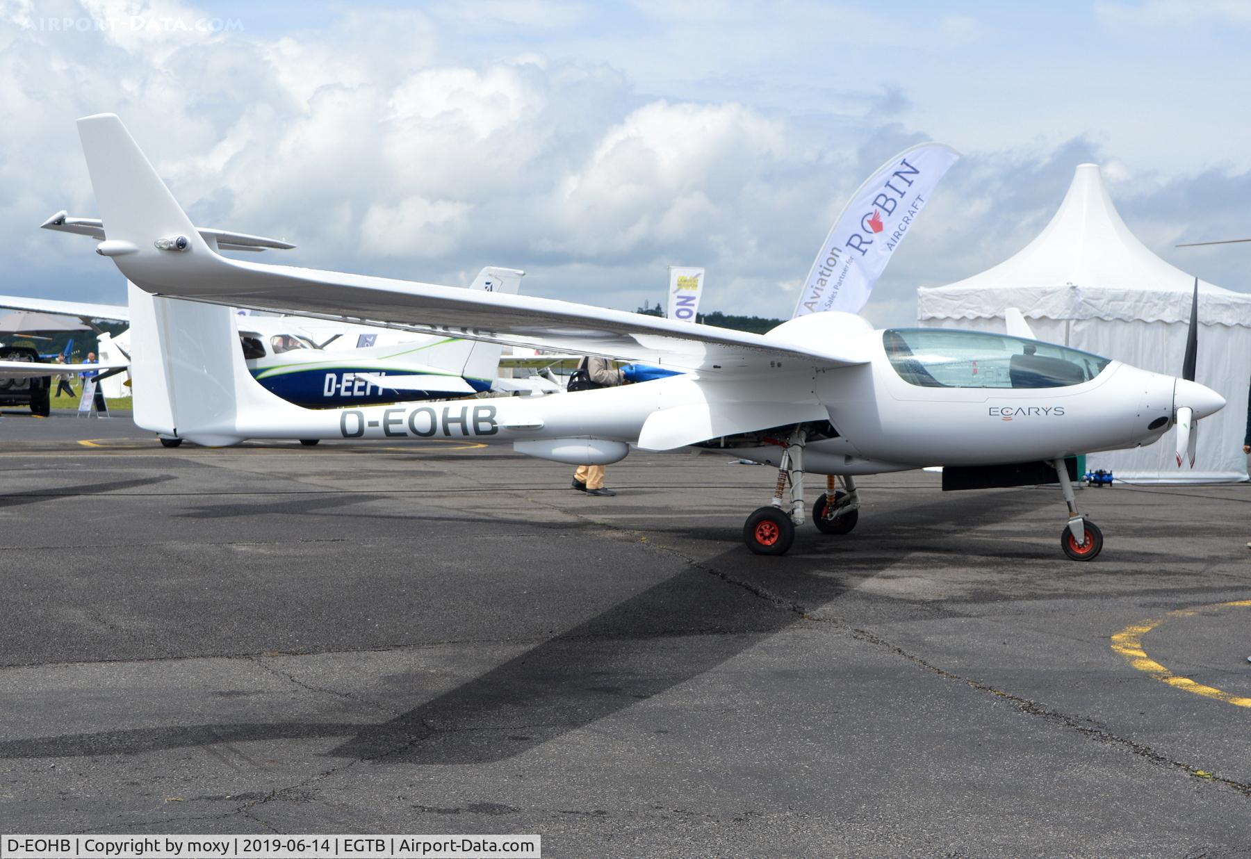 D-EOHB, Ecarys ES-15 C/N unknown_d-eohb, Ecarys ES-15 at Wycombe Air Park.