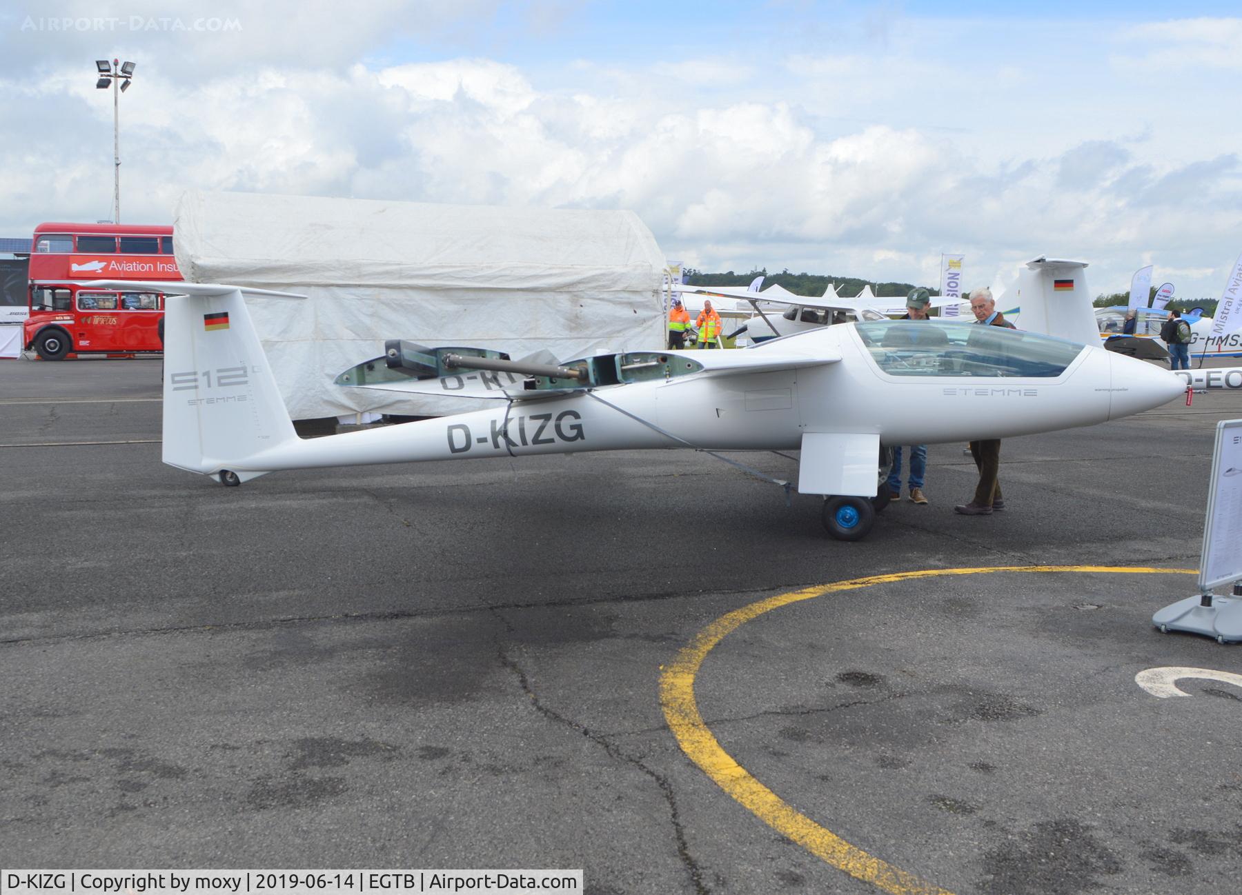 D-KIZG, Stemme S-12G Grand Tourer C/N 12-022, Stemme S-12G Grand Tourer at Wycombe Air Park.