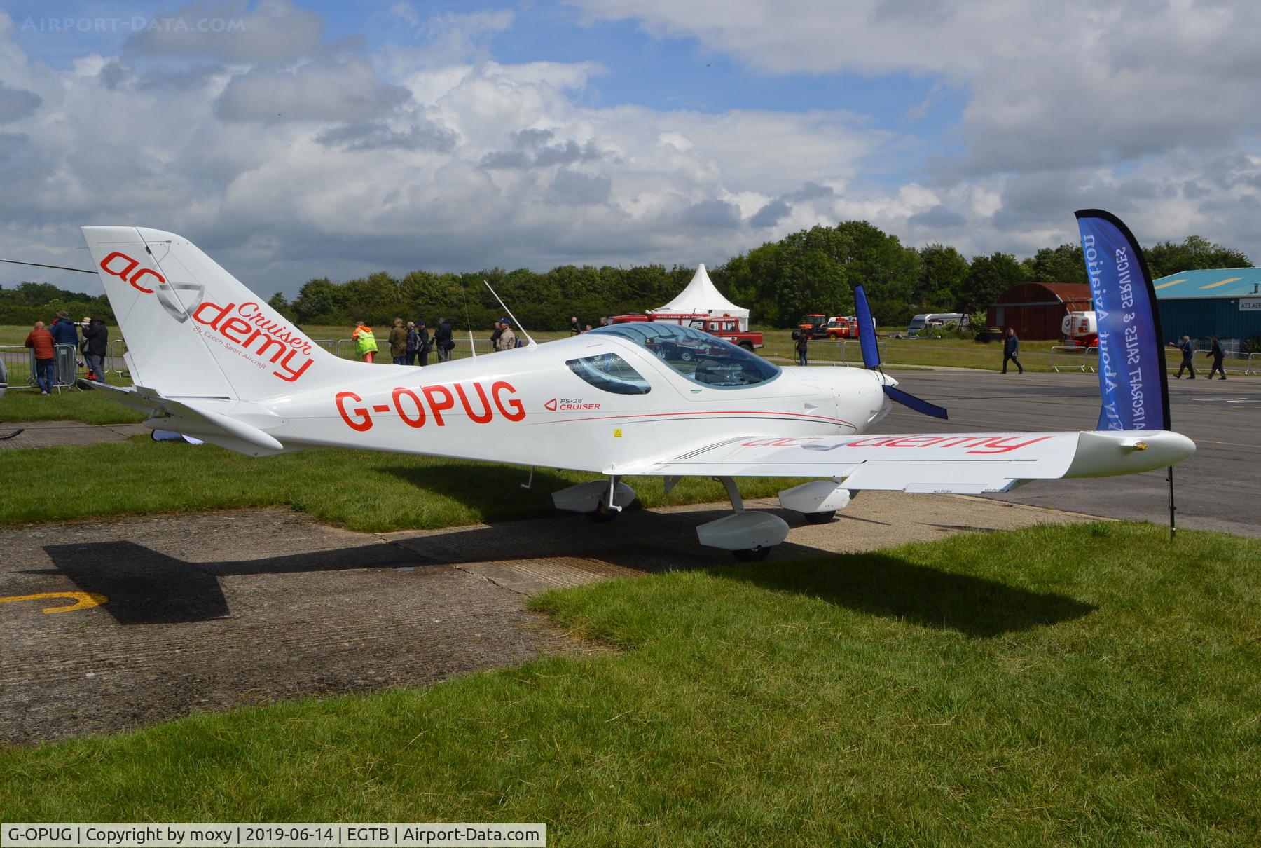G-OPUG, 2017 Czech Sport PS-28 Cruiser C/N C0604, Czech Sport PS-28 Cruiser at Wycombe Air Park.