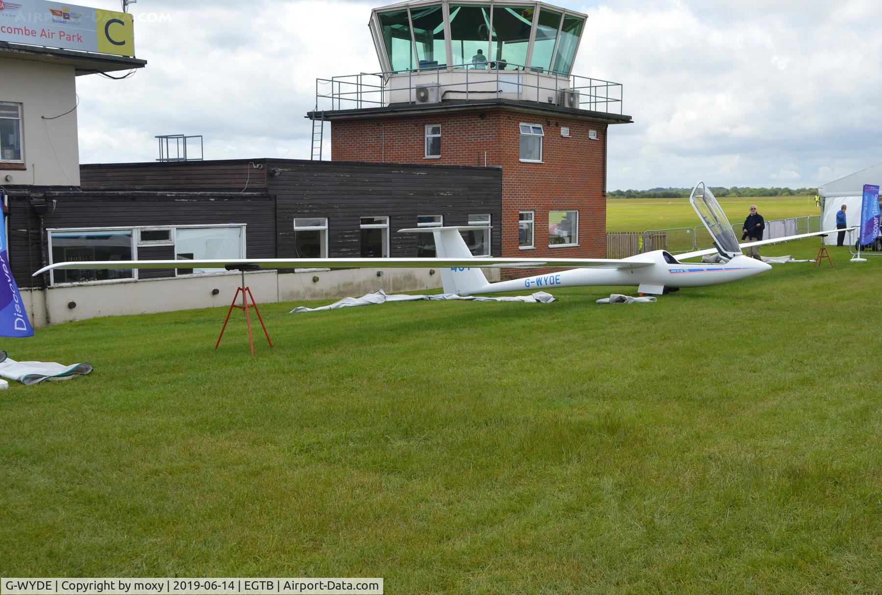 G-WYDE, 1989 Schleicher ASW 22 BL C/N 22053, Schleicher ASW 22 BL at Wycombe Air Park. Ex BGA3388