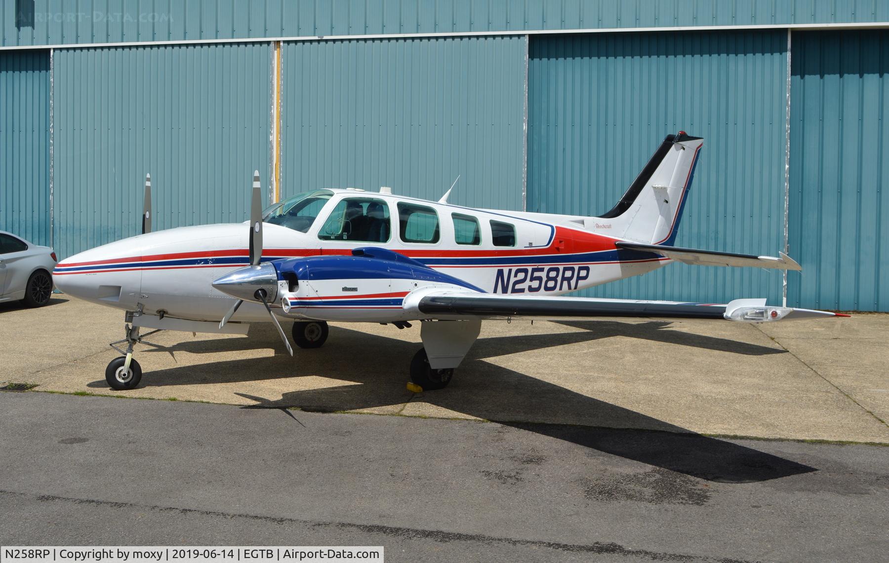 N258RP, 1994 Beech 58 Baron C/N TH-1737, Beech 58 Baron at Wycombe Air Park.