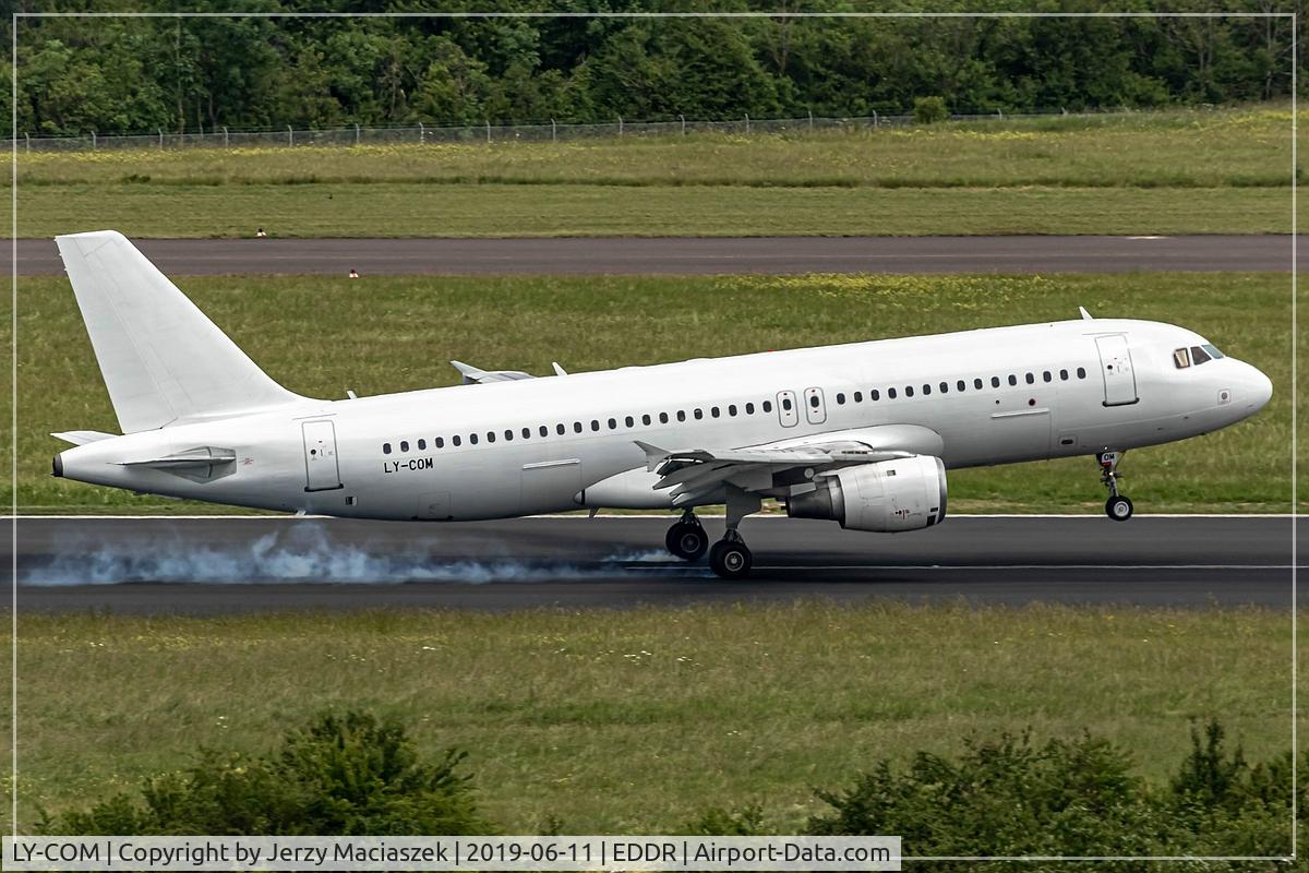 LY-COM, 1995 Airbus A320-212 C/N 528, Airbus A320-212