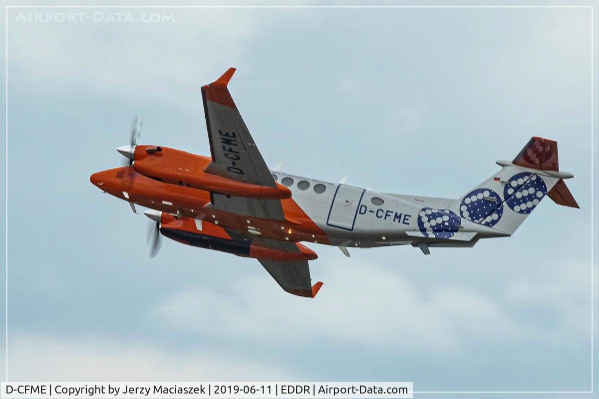 D-CFME, 2009 Hawker Beechcraft 350 King Air (B300) C/N FL-627, Hawker Beechcraft 350 King Air (B300