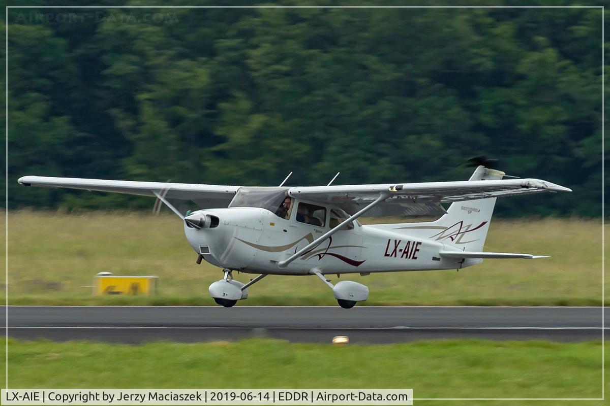 LX-AIE, Cessna 172S Skyhawk SP C/N 172S10739, Cessna 172S,