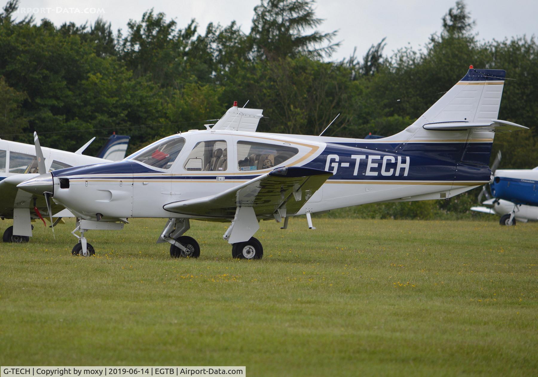 G-TECH, 1976 Rockwell Commander 114 C/N 14074, Rockwell Commander 114 at Wycombe Air Park.