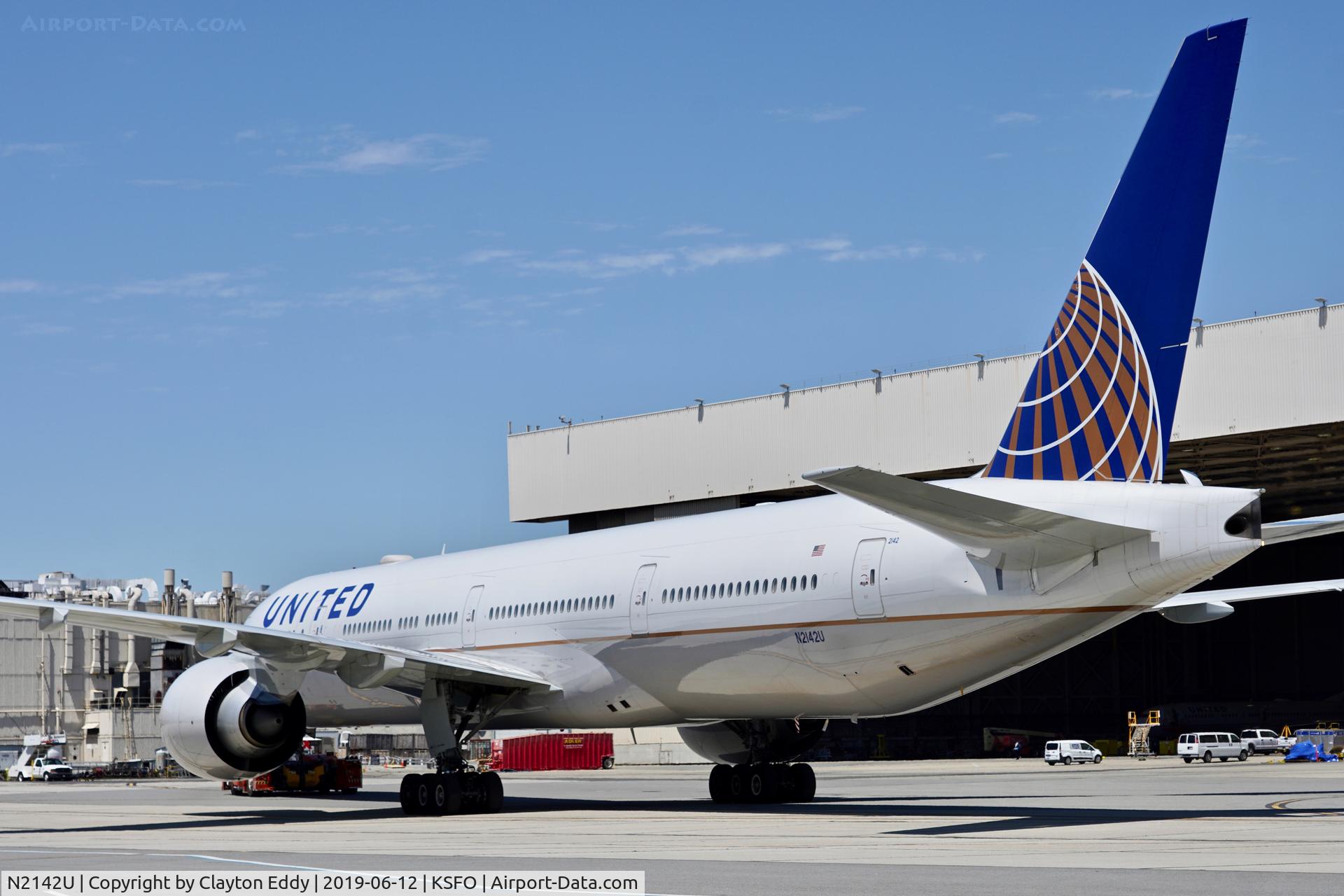 N2142U, 2017 Boeing 777-300/ER C/N 63722, SFO 2019.