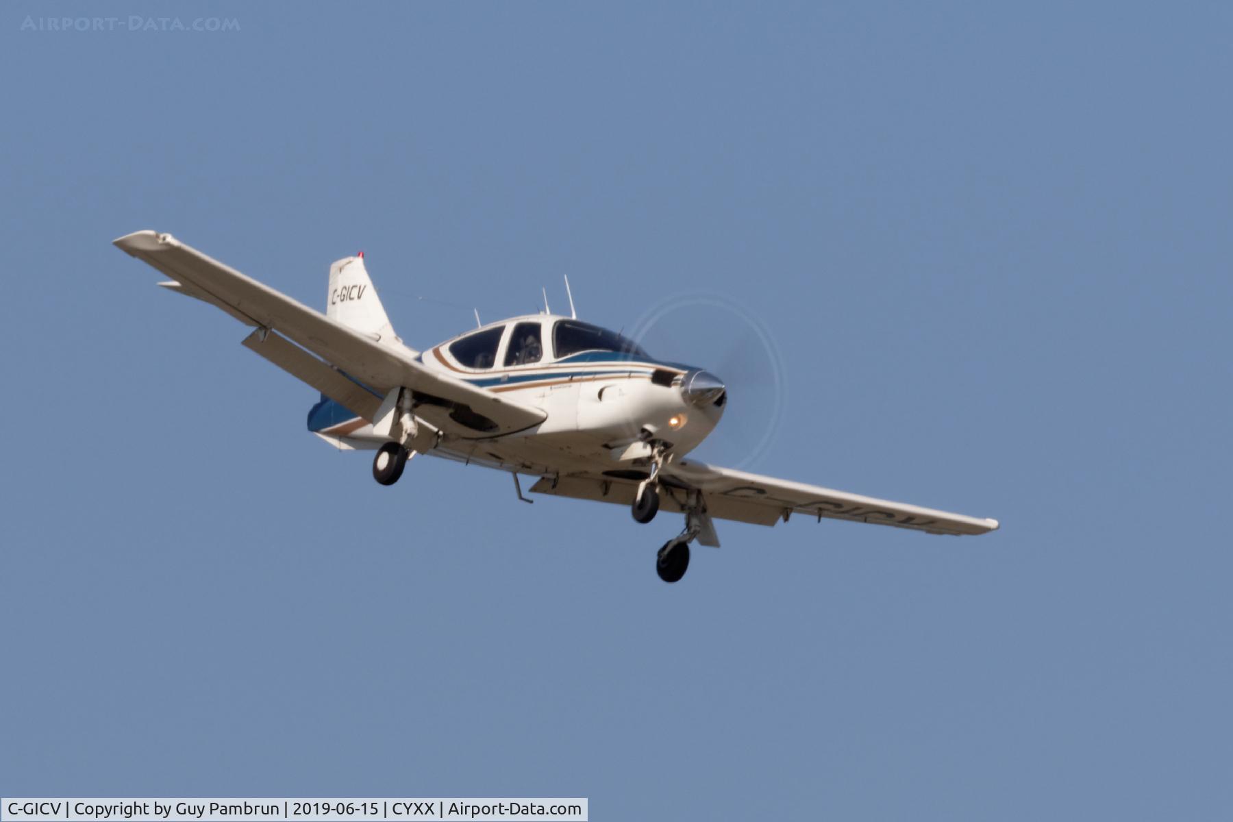 C-GICV, 1975 Aero Commander 112 C/N 343, Landing