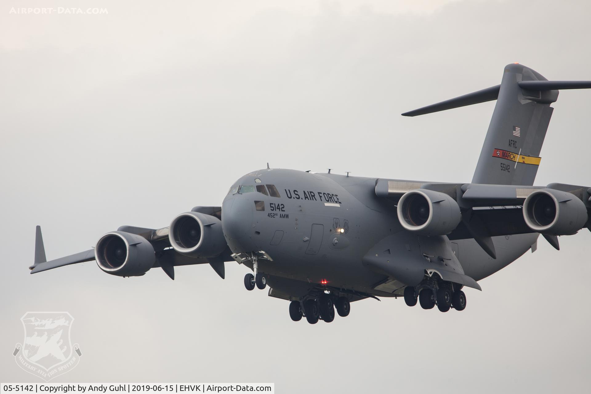 05-5142, 2005 Boeing C-17A Globemaster III C/N P-142, Boeing C-17A Globemaster III
