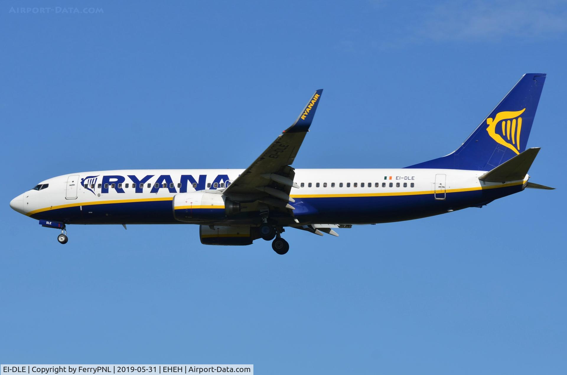 EI-DLE, 2006 Boeing 737-8AS C/N 33587, Ryanair B738 on short final.
