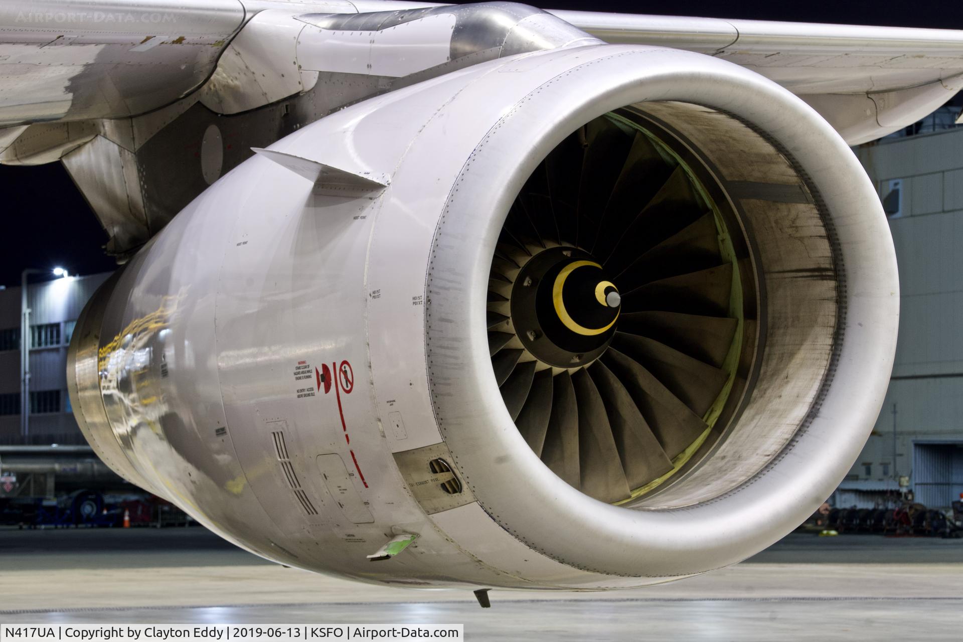 N417UA, 1994 Airbus A320-232 C/N 483, SFO 2019.