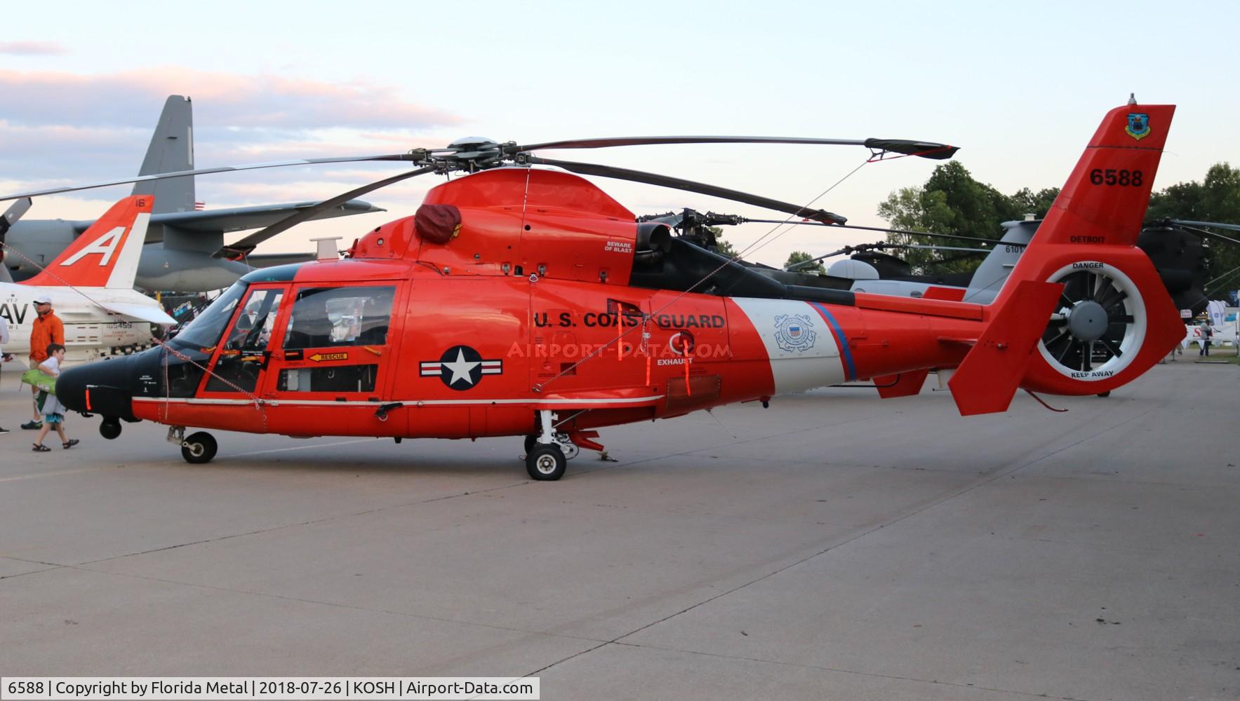 6588, Aérospatiale HH-65C Dauphin C/N 6288, Air Venture 2018
