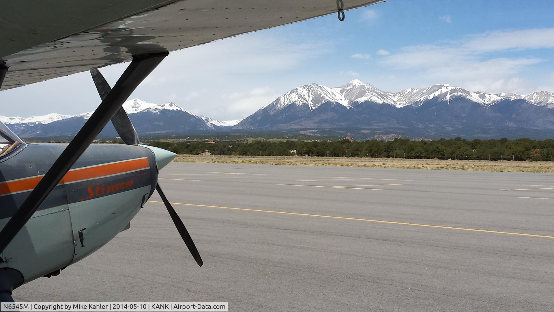 N6545M, 1948 Stinson 108-3 Voyager C/N 108-4545, OTG in Salida Colorado.