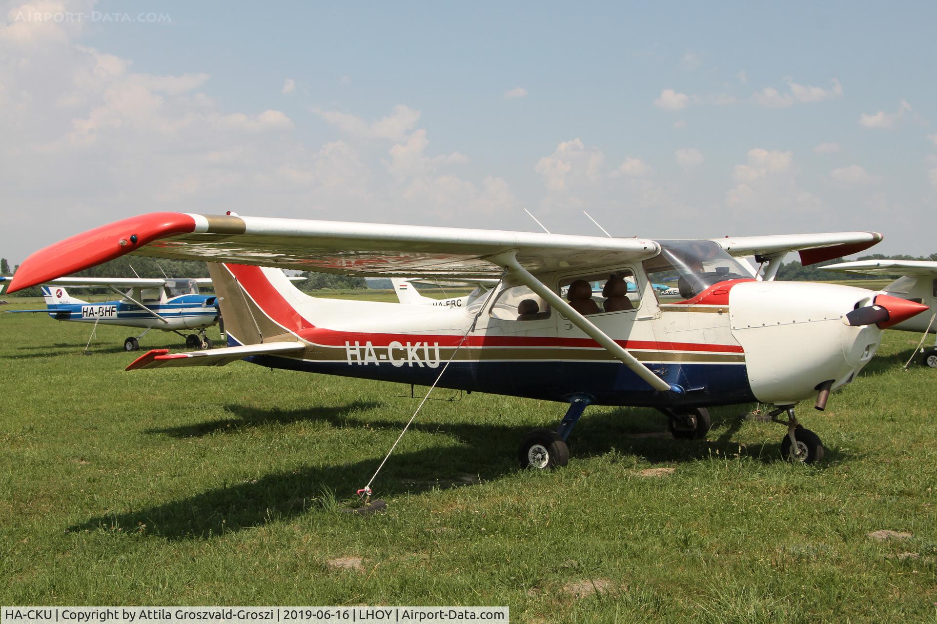 HA-CKU, 1977 Cessna 172N C/N 17269328, LHOY - Öcsény Airport, Hungary