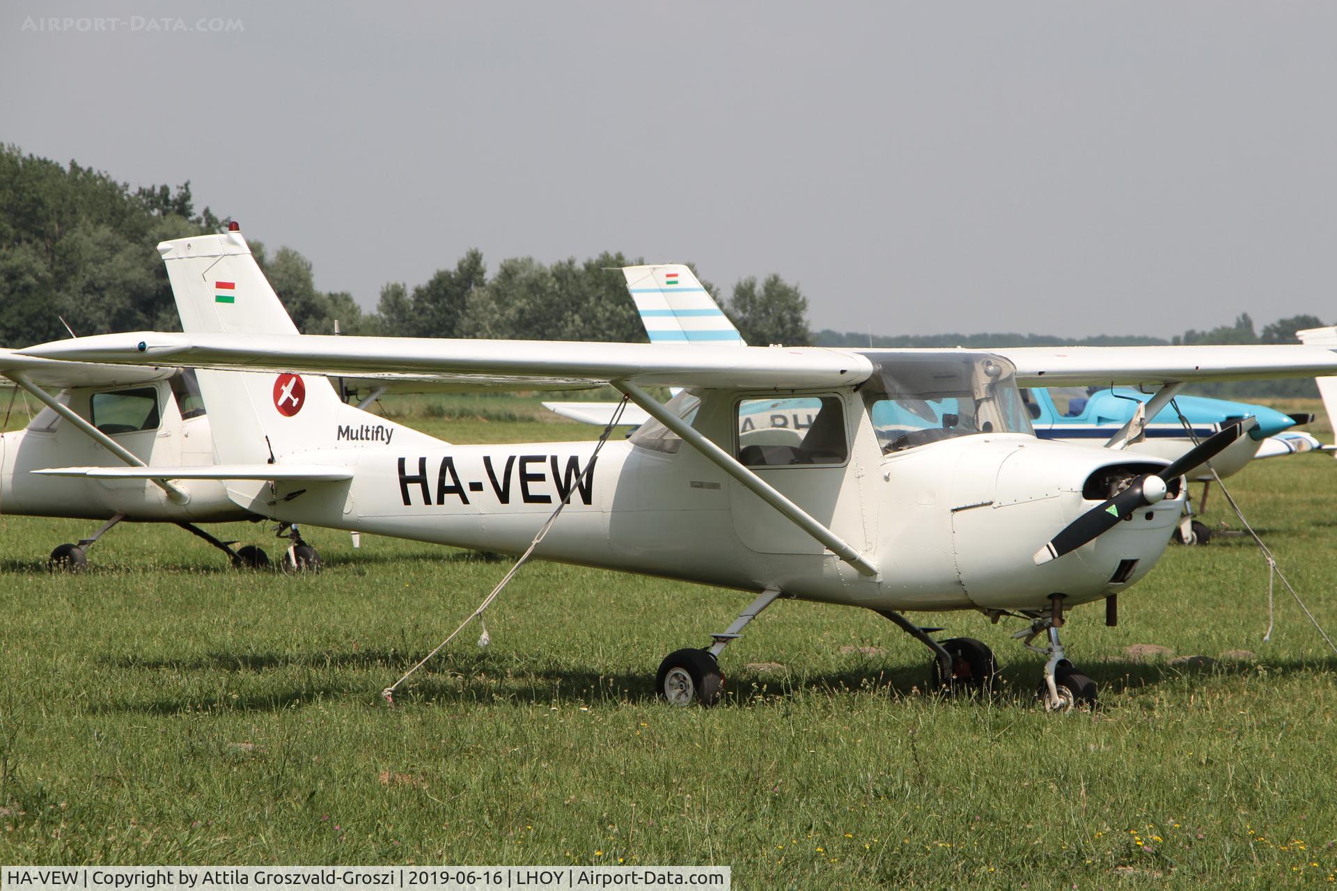 HA-VEW, Cessna 150F C/N 150-64526, LHOY - Öcsény Airport, Hungary