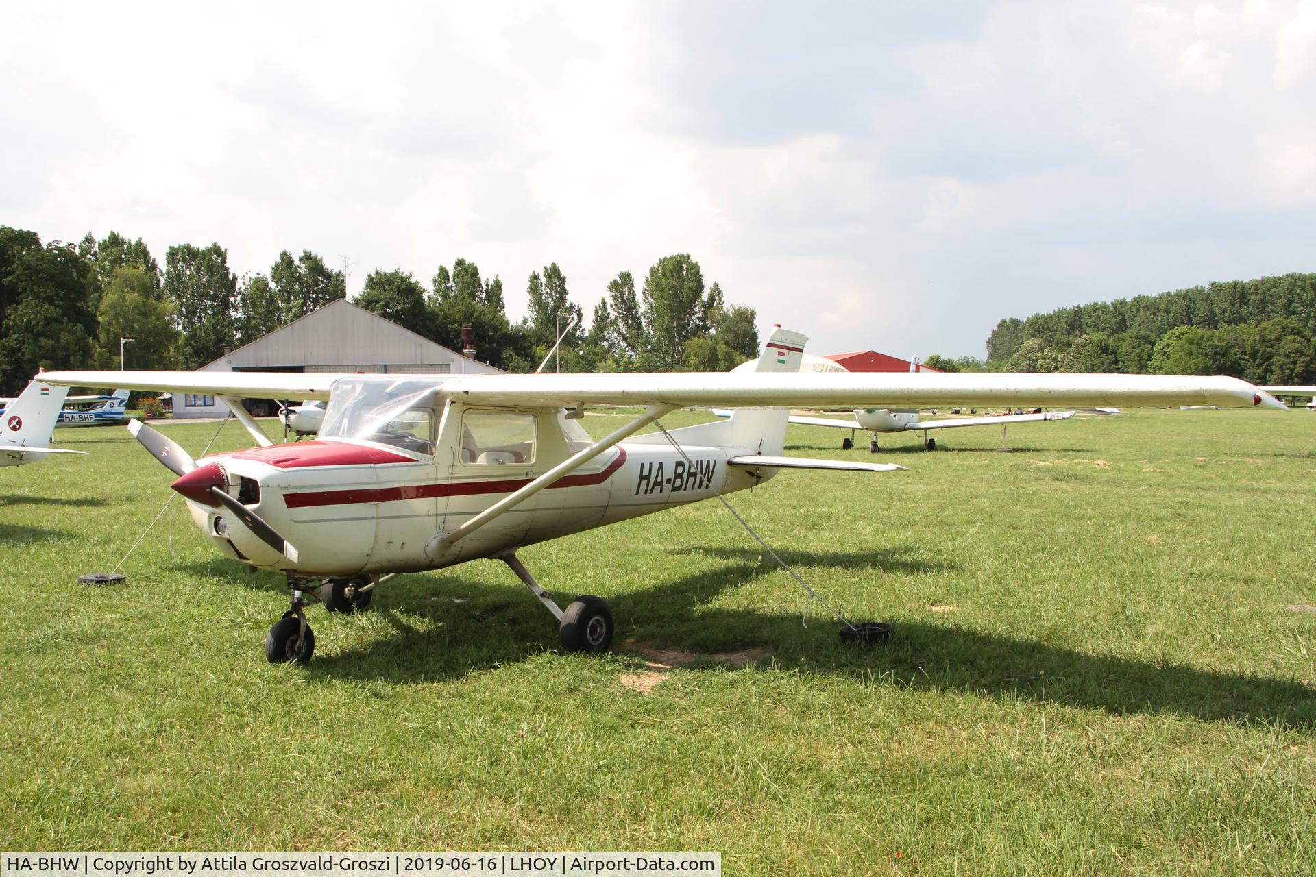 HA-BHW, 1972 Reims FRA150L Aerobat C/N 0154, LHOY - Öcsény Airport, Hungary