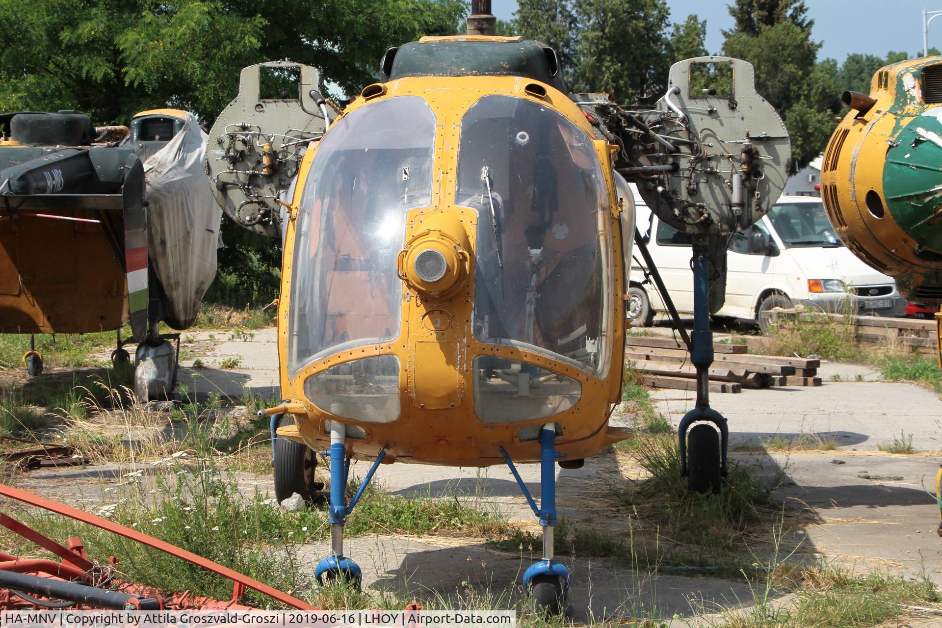 HA-MNV, 1976 Kamov Ka-26 Hoodlum C/N 7605608, LHOY - Öcsény Airport, Hungary
